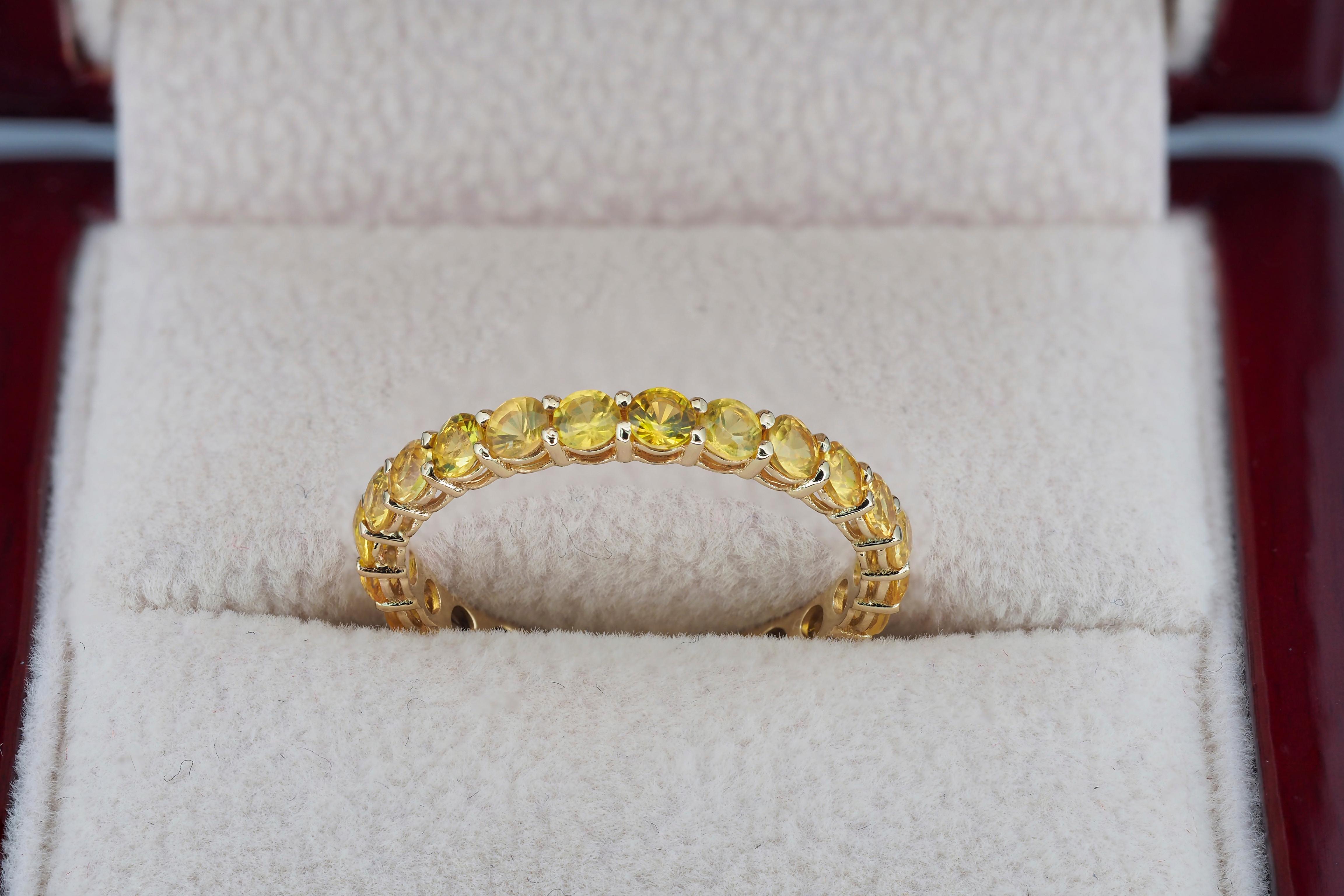 For Sale:  14k Gold Eternity Ring with Sapphires 5