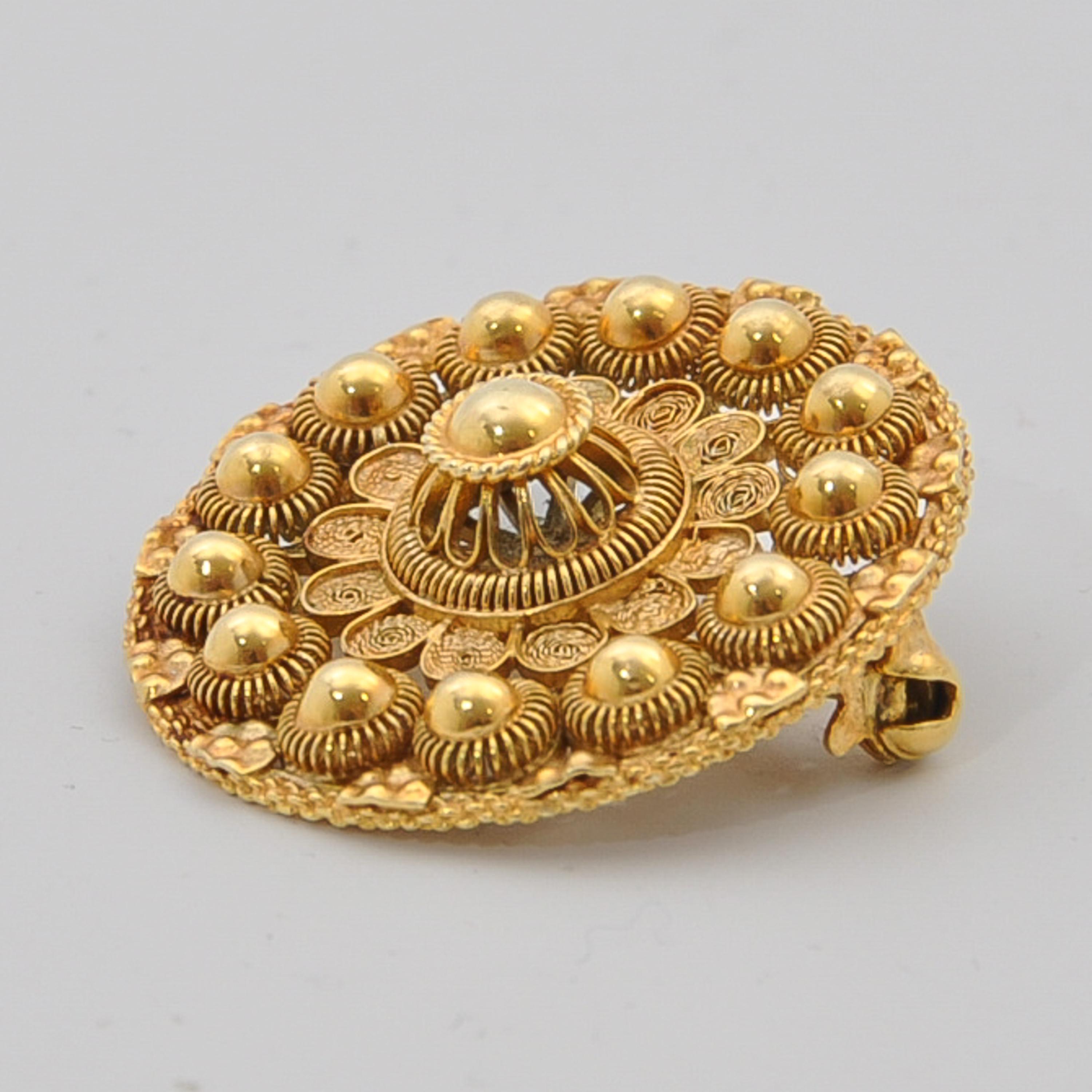 14 Karat Gold Cannetille-Brosche im etruskischen Stil des frühen 20. Jahrhunderts für Damen oder Herren im Angebot
