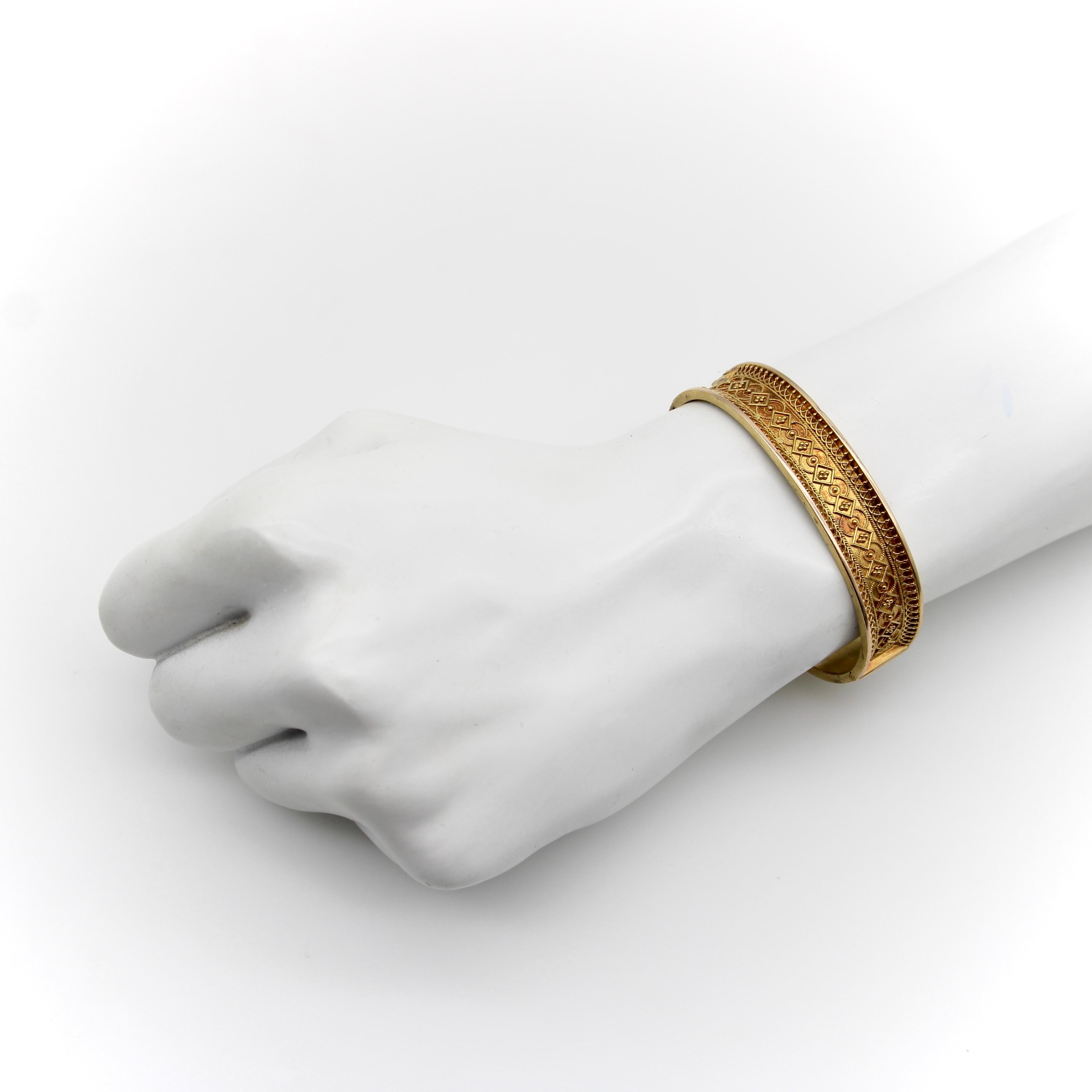 14K Gold Etruscan Revival Wirework Bracelet en venta 3