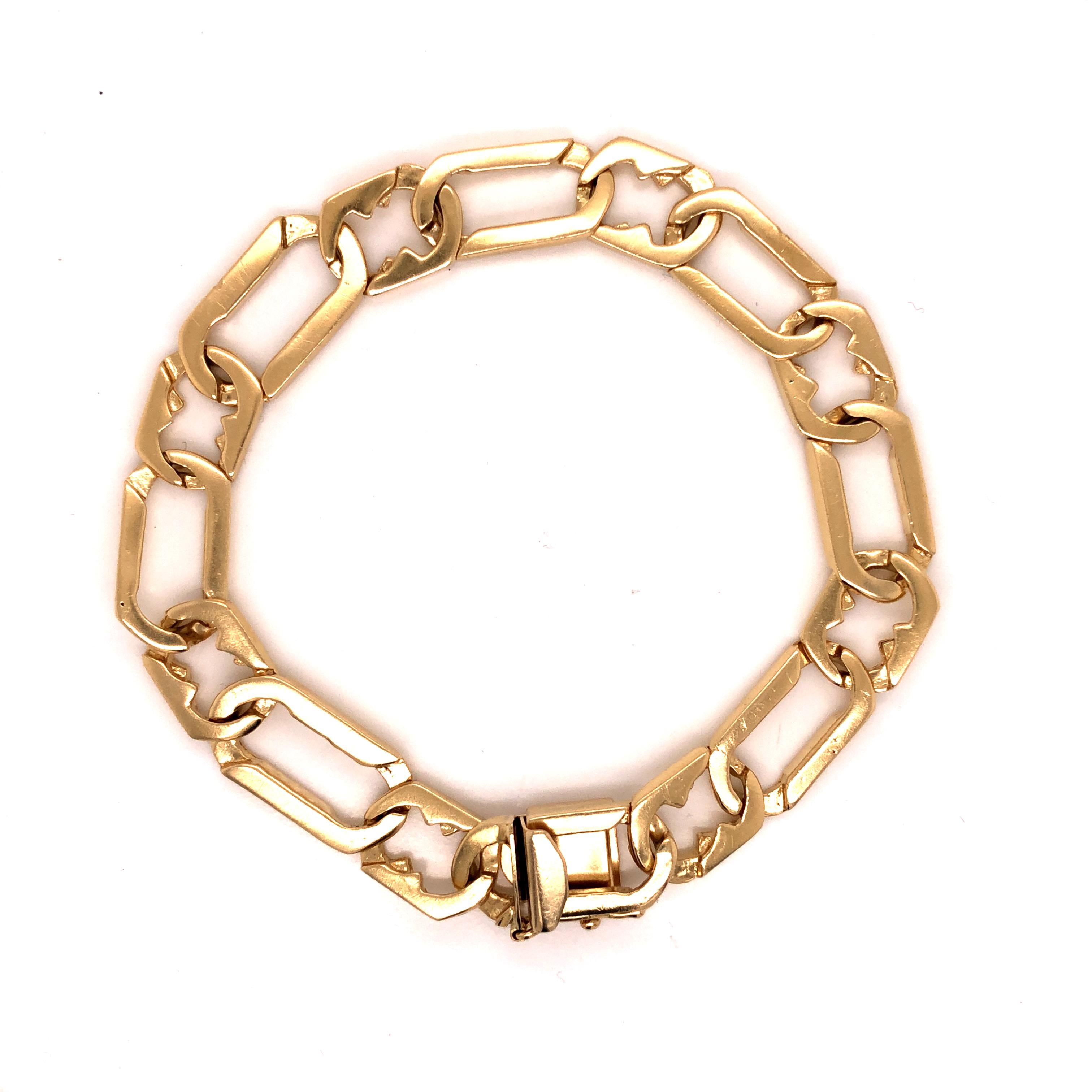 14 Karat Gold Fancy Link Bracelet In Good Condition For Sale In New York, NY