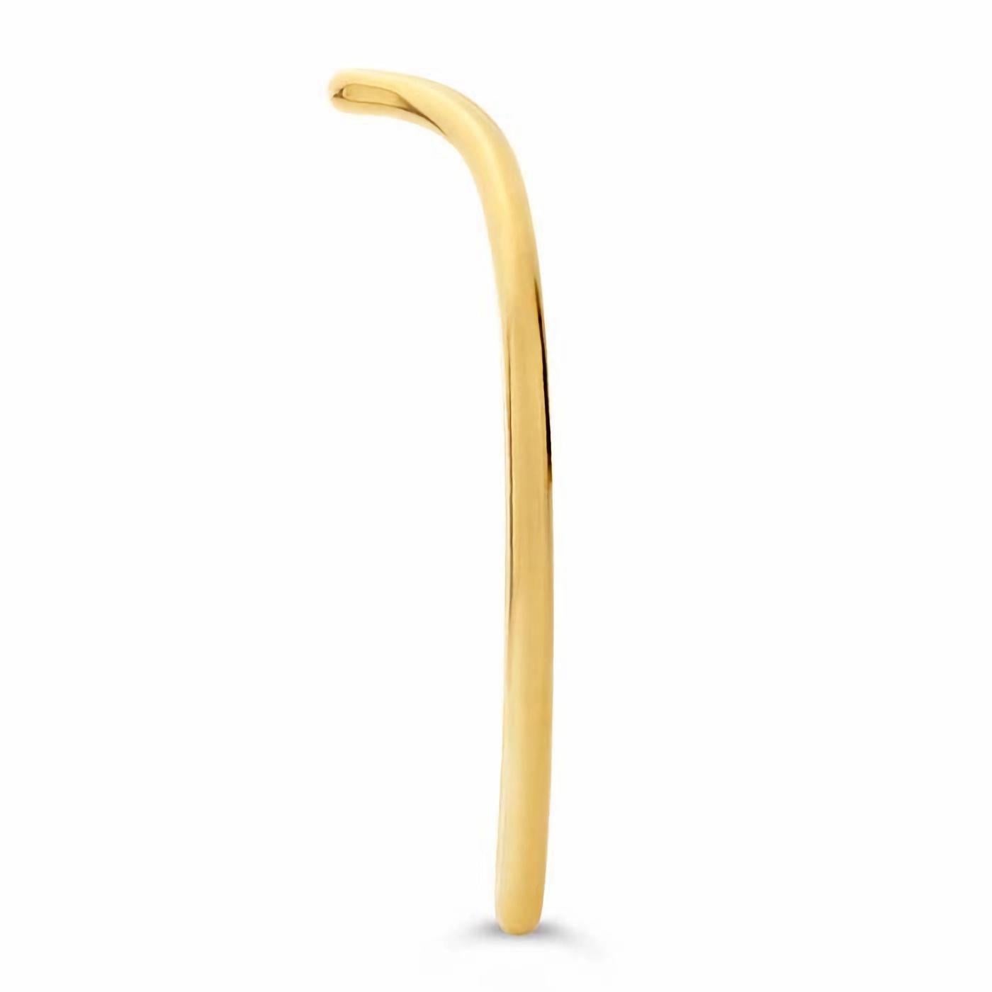 Questo anello in oro giallo 14/20 presenta un design a chevron con una finitura brillante. Sta benissimo da solo o impilato con altri anelli.


Attributi:
Tipo di metallo: Riempito d'oro
Karat: 14/20
Colore del metallo: giallo
Tipo di anello: