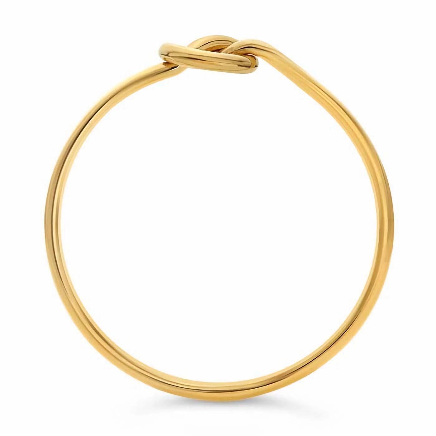 This 14/20 yellow gold-filled ring features a love knot design and a bright finish, making it attractive on its own or stacked with other rings.


Attributes:
Metal Type: Gold-filled
Karat: 14/20
Metal Color: Yellow
Ring Type: Fashion
Ring Style: