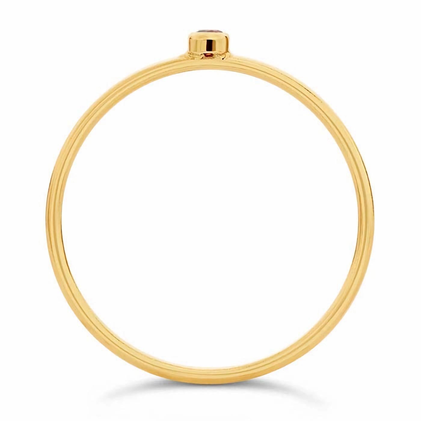 Taglio rotondo Anello con pietra rossa riempito d'oro 14k in vendita