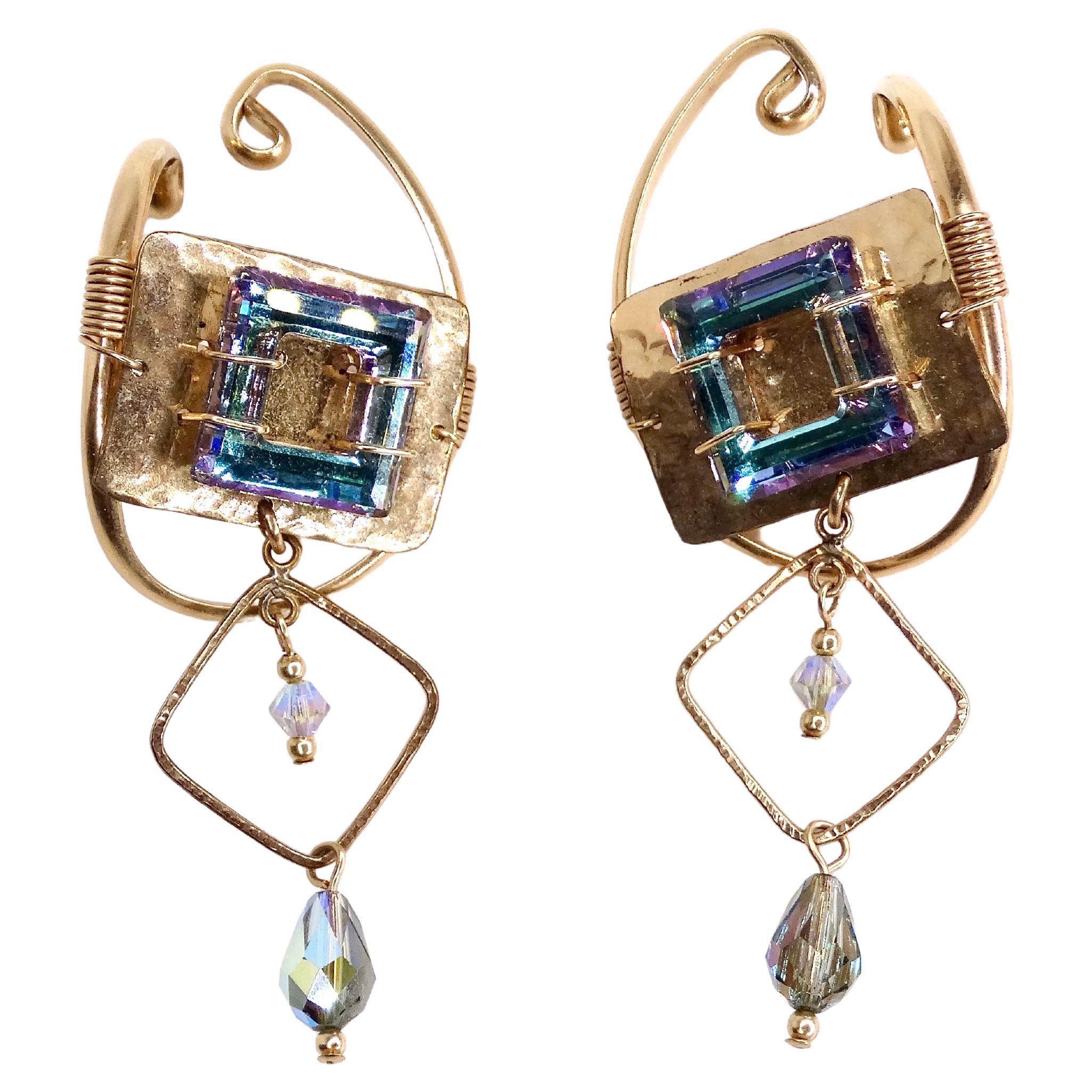 Orecchini pendenti con cristalli Swarovski riempiti d'oro 14k in vendita