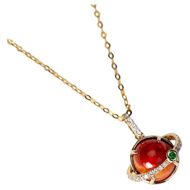 Pendentif en or 14 carats avec opale de feu, rehaussé de diamants et de tsavorites