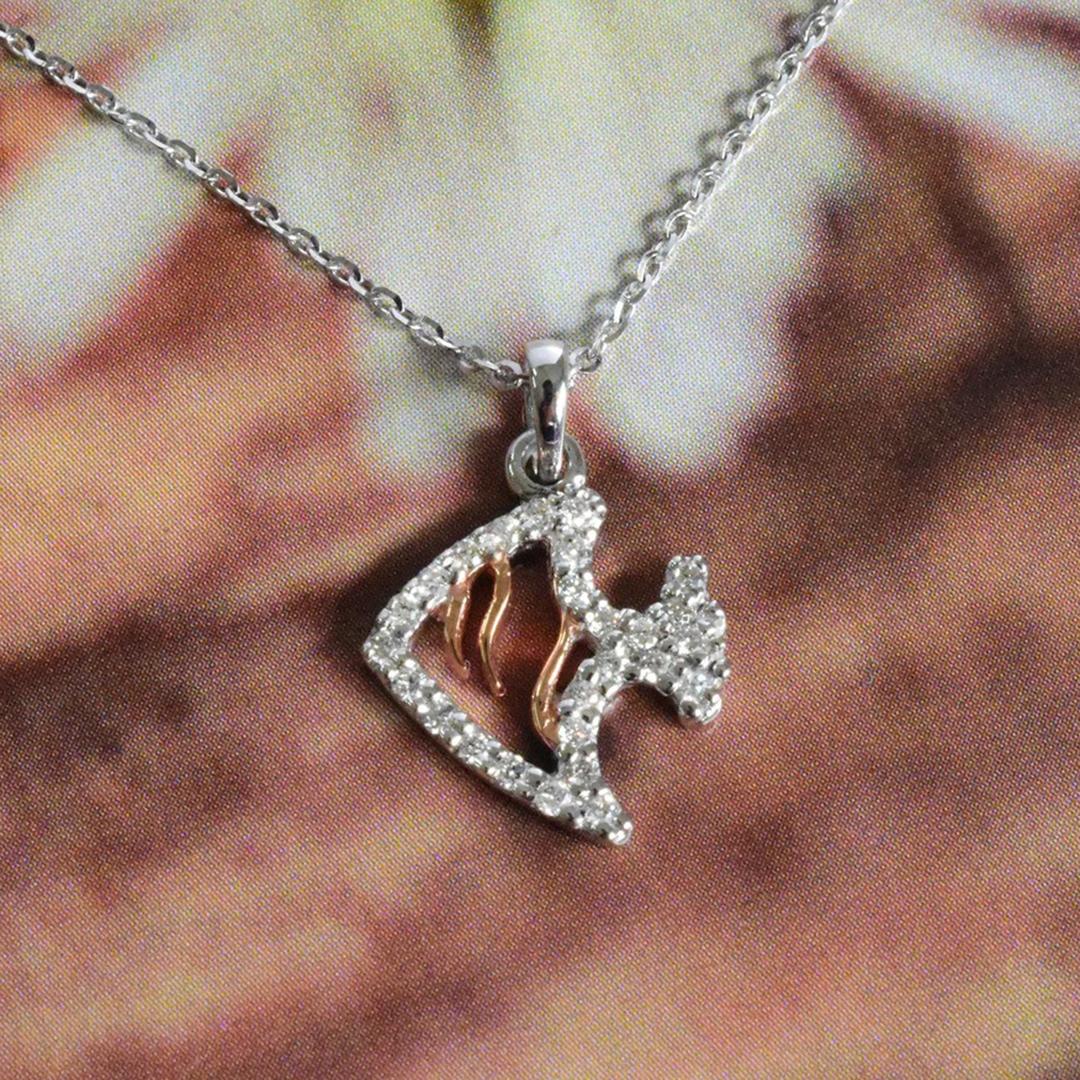 Modern 14k Gold Fish Necklace Fish Charm Pendant Diamond Lucky Fish For Sale