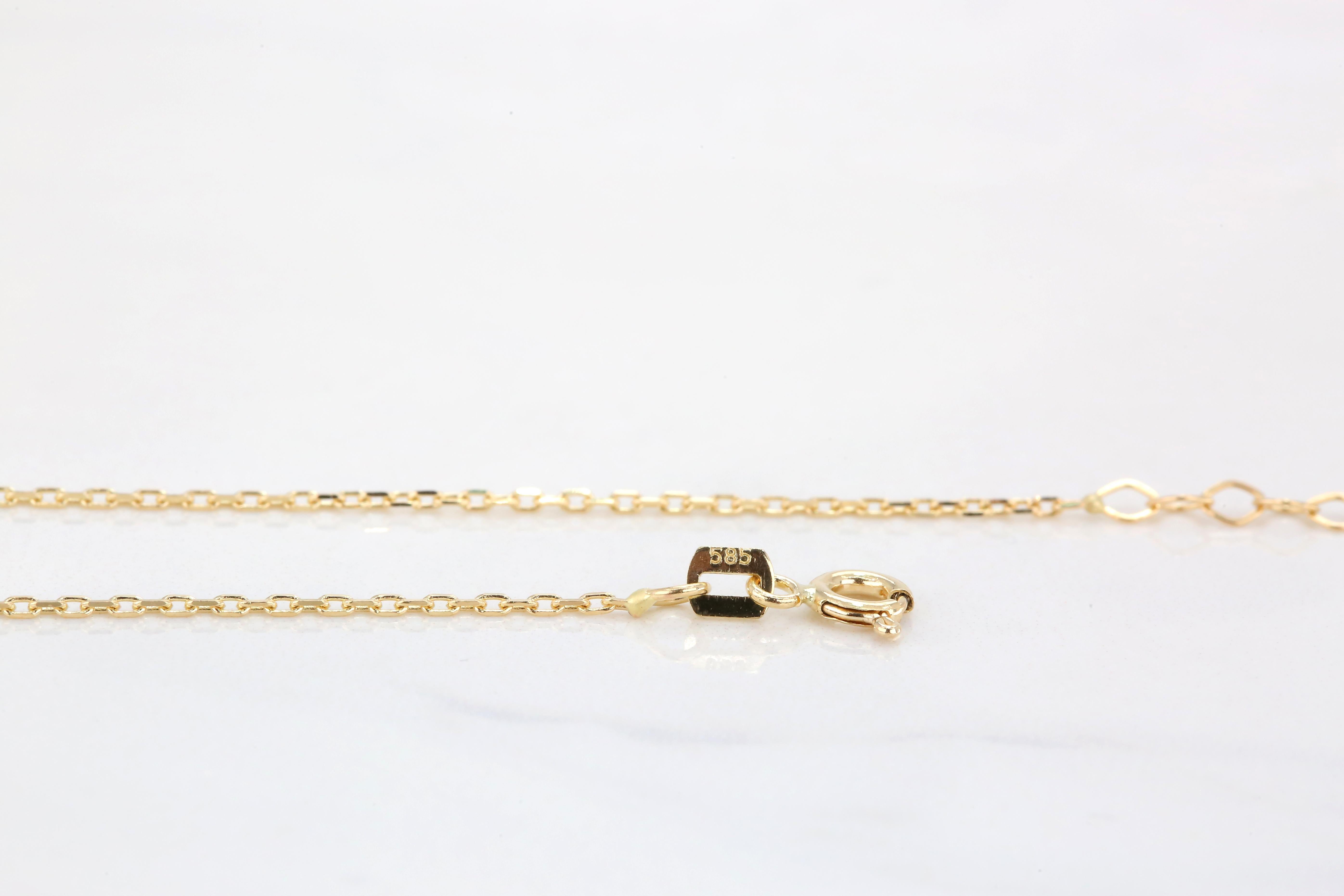 14K Gold Fleur and Padlock Charm Dainty Beaded Bracelet For Sale 5