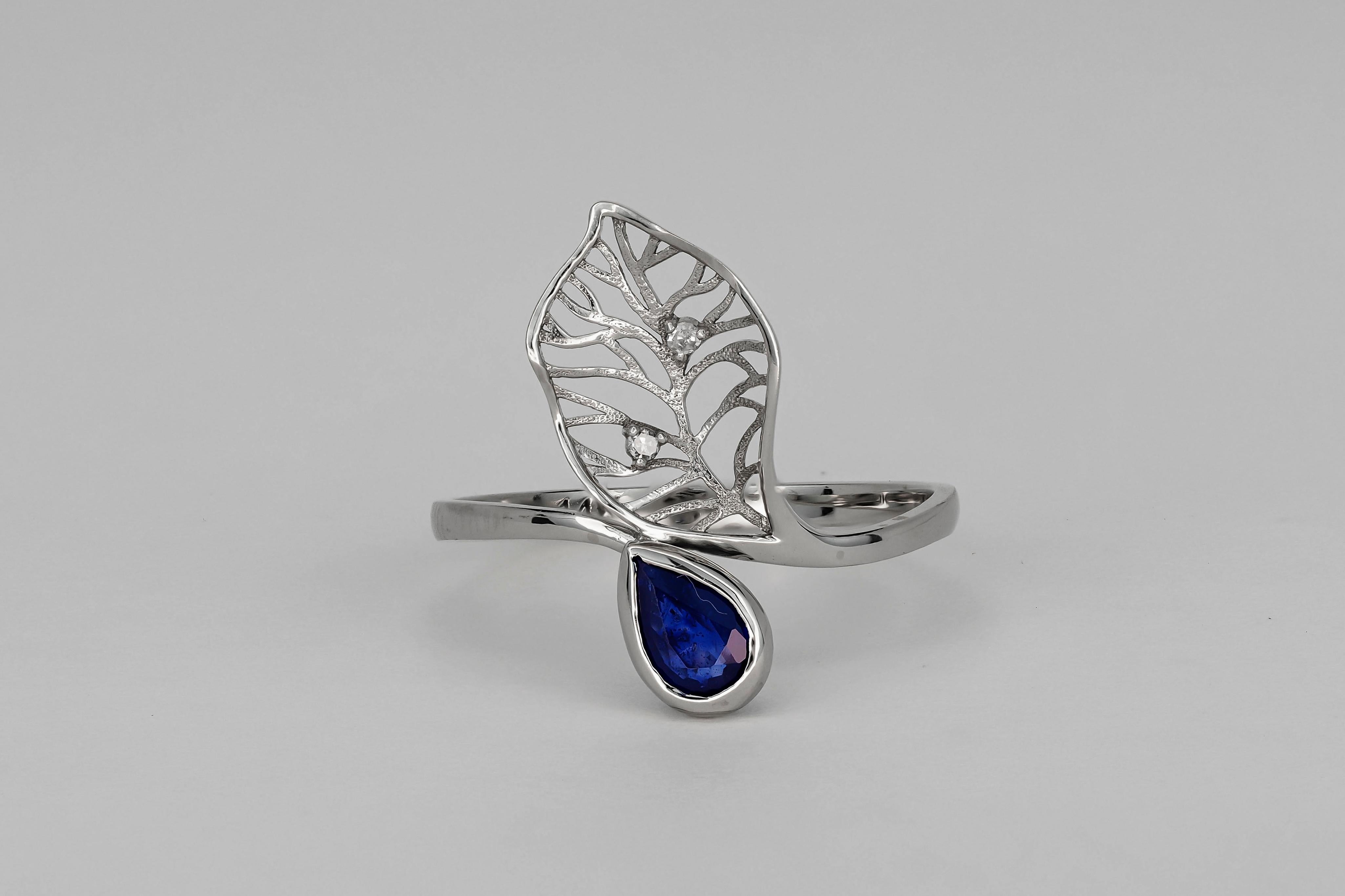 For Sale:  14k Gold Floral Design Ring with Sapphire and Diamonds, Leaf Ring 4