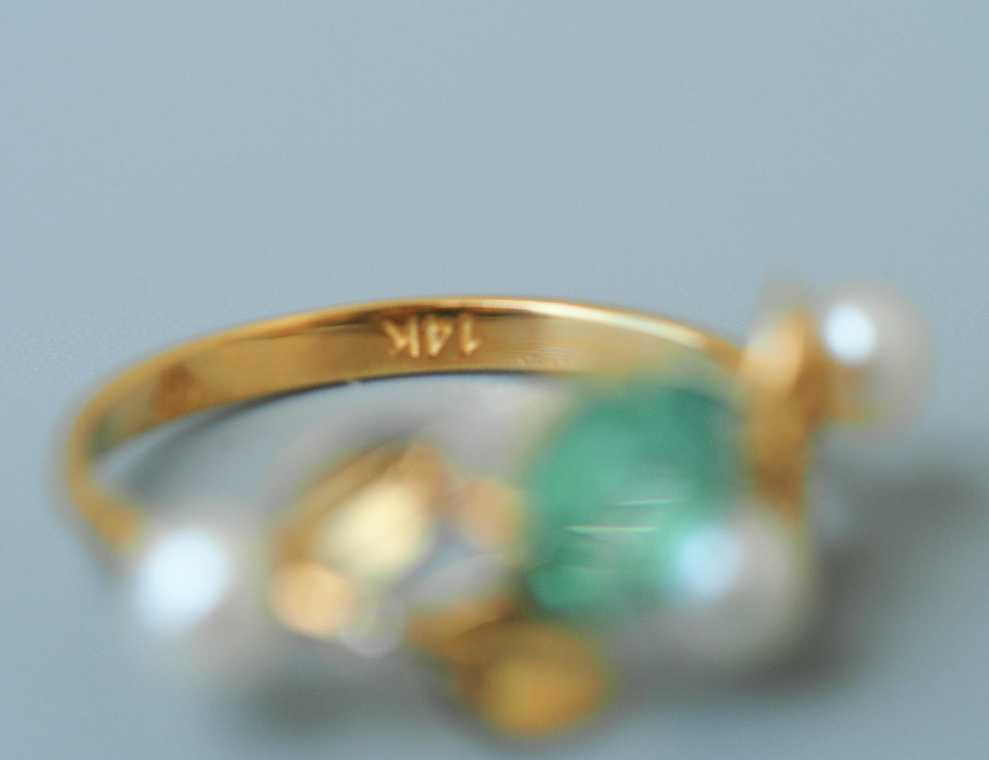 14k Gold Floral Ring with Oval Apatite, Diamonds and Pearls In New Condition In Istanbul, TR