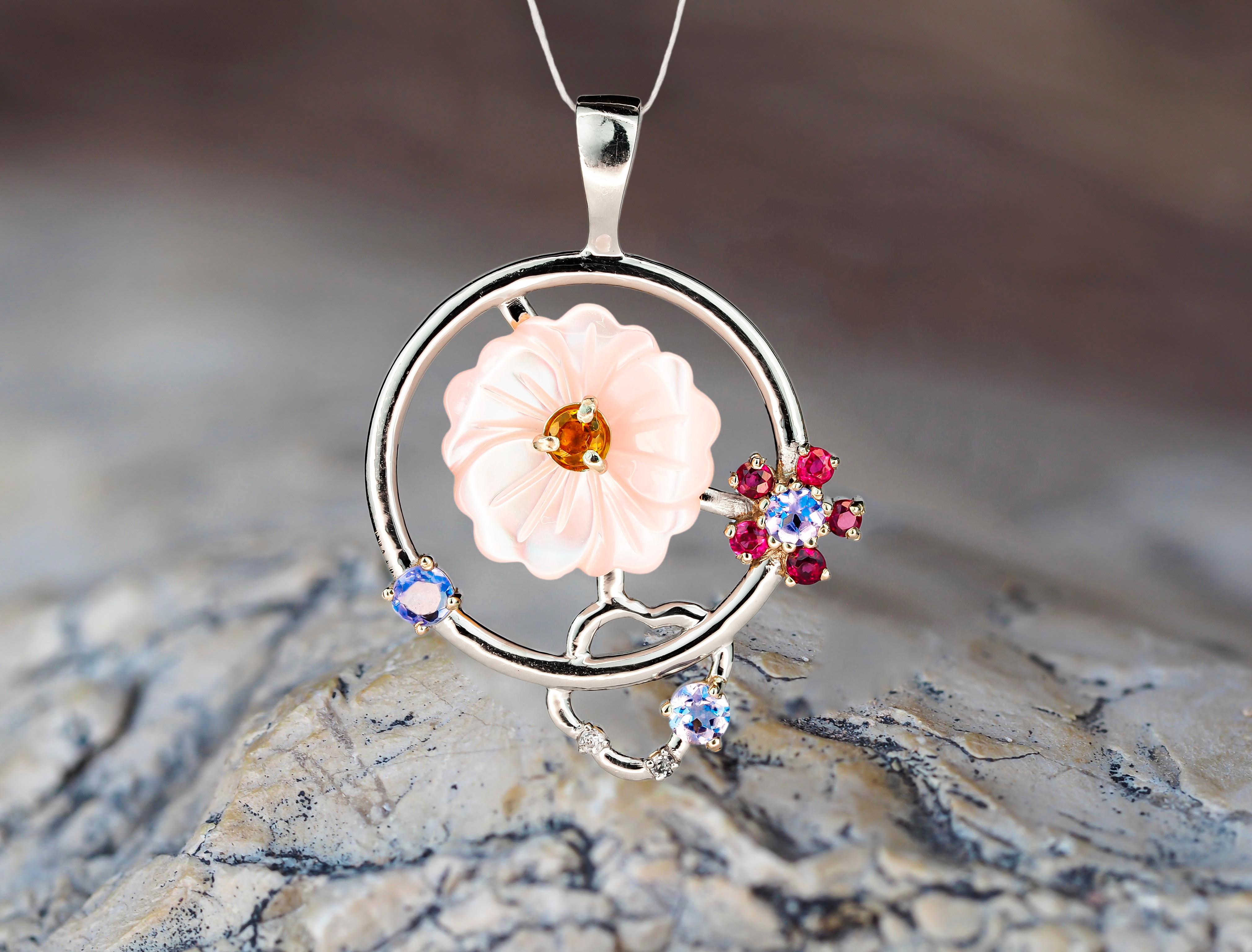 Pendentif fleur avec pierres précieuses colorées en or 14 carats en vente 2