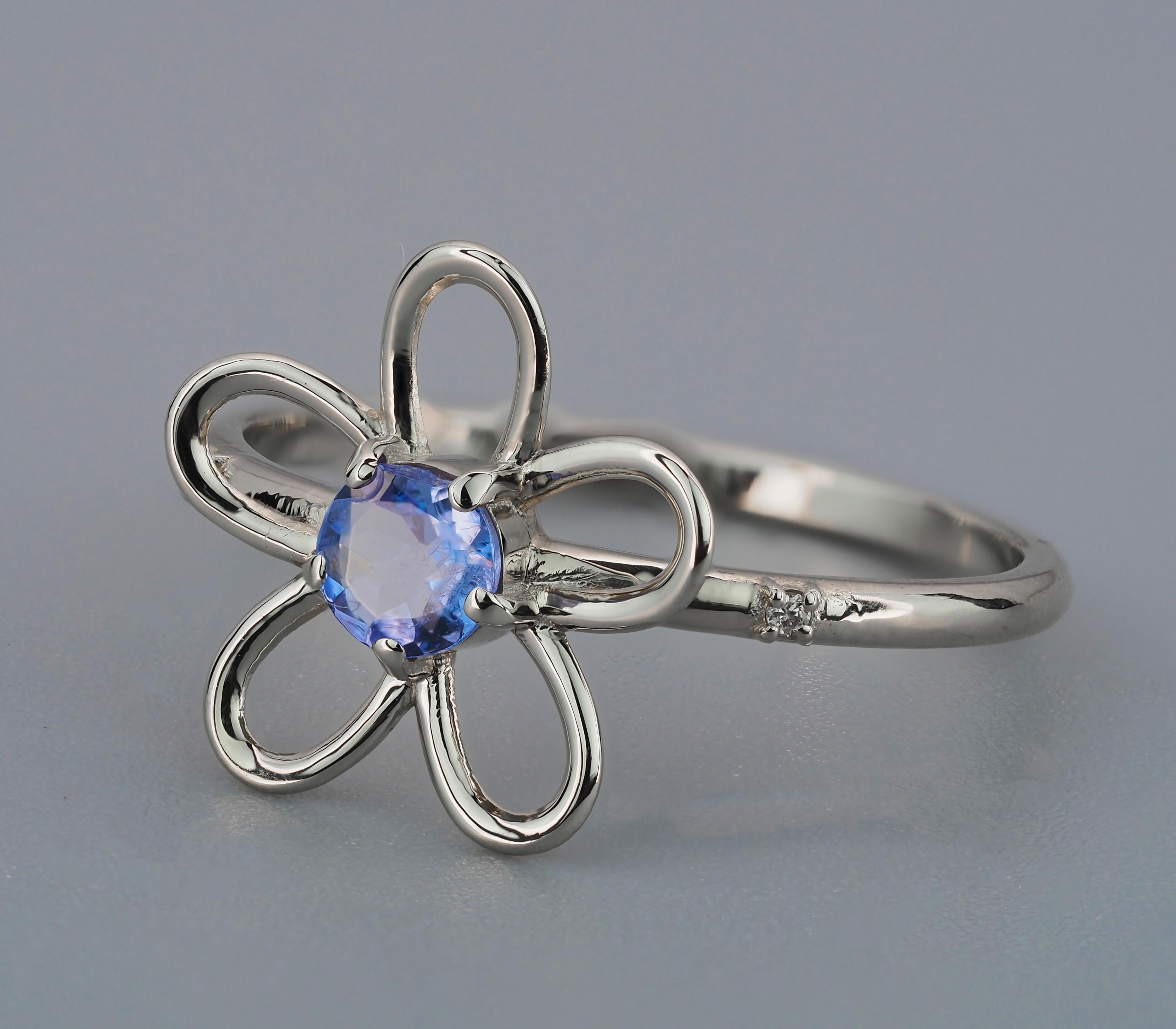 For Sale:  Tanzanite, diamonds 14k gold ring 4