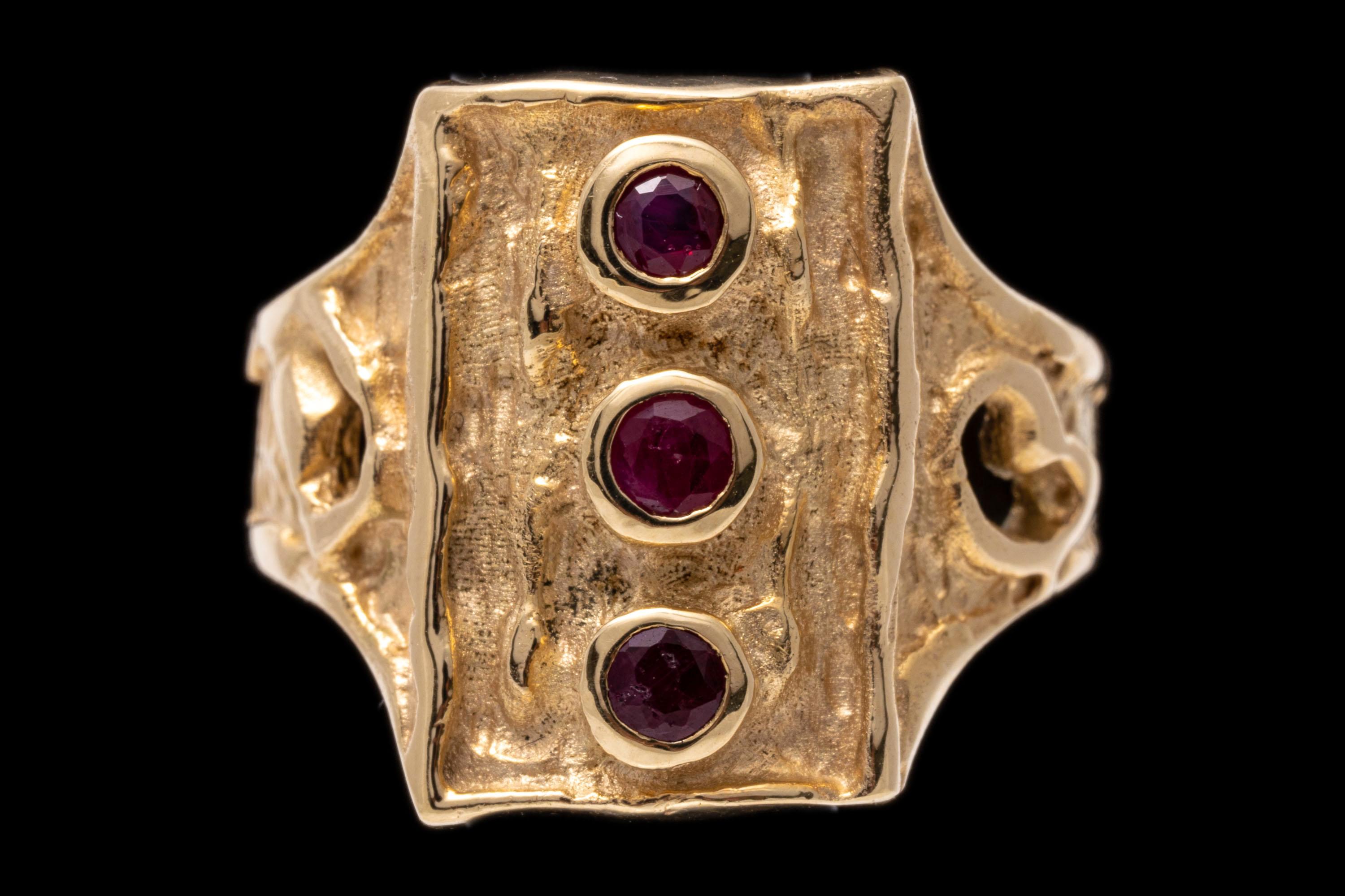 Women's 14k Gold Free Form Rectangular Ruby Set Ring With Melted Patterning, Size 7.75 For Sale