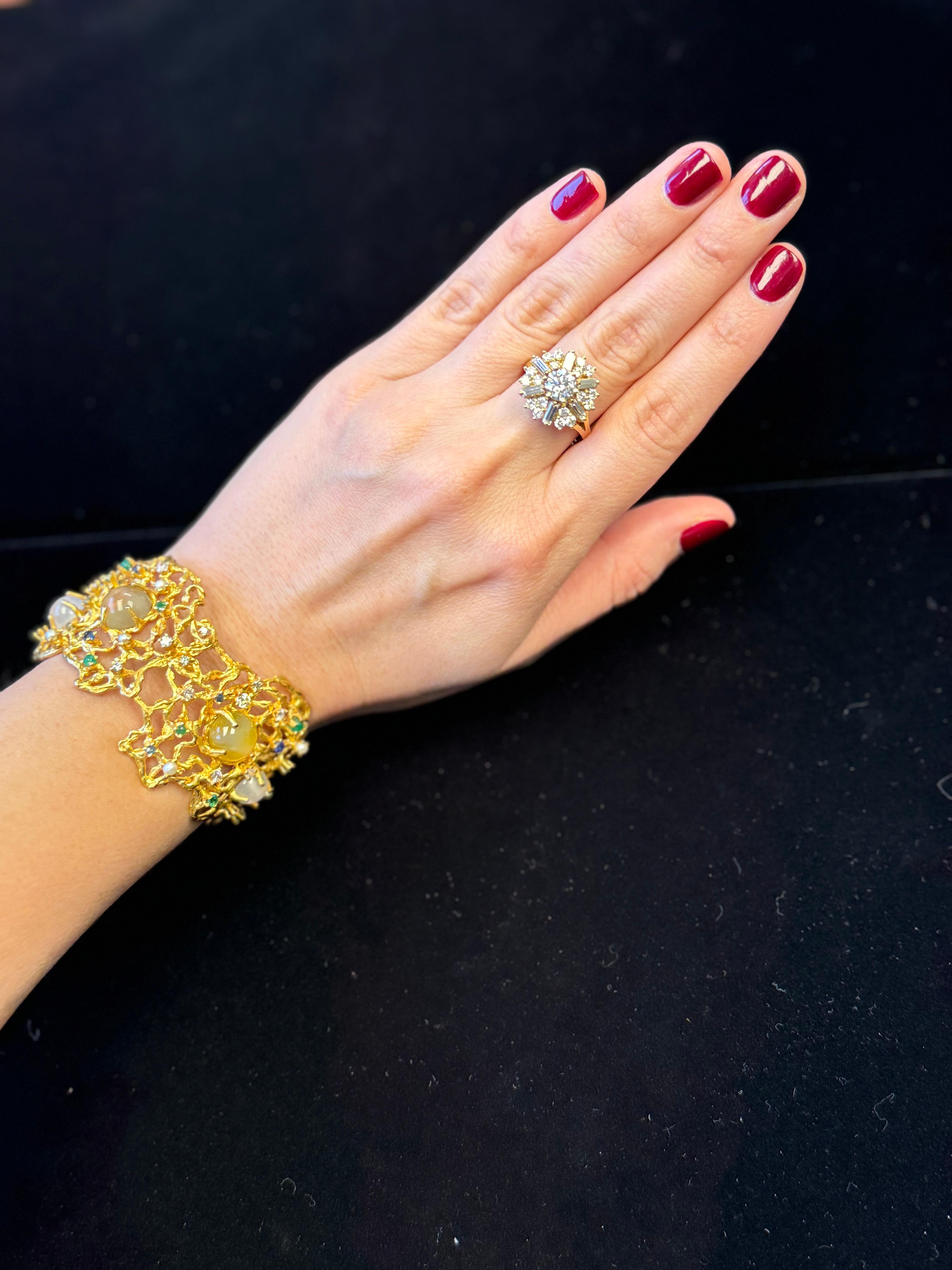 Bracelet pierre de lune en or jaune 14K en vente 1