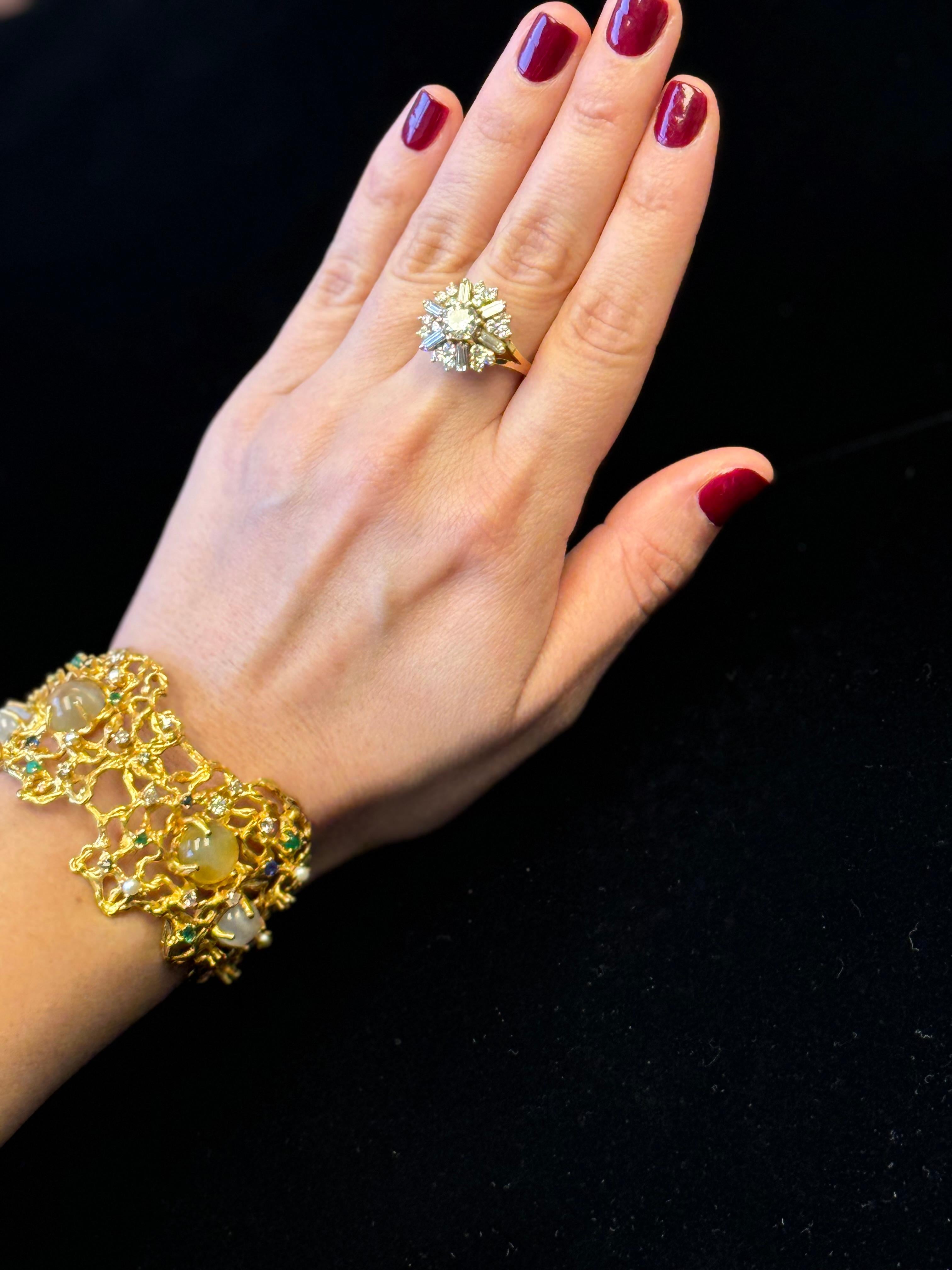 Bracelet pierre de lune en or jaune 14K en vente 4