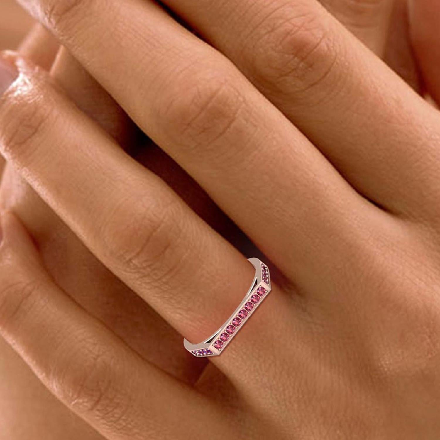 Modern 14k Gold Garnet Ring / Engagement Ring / Ring for Her / January Birthstone Ring For Sale