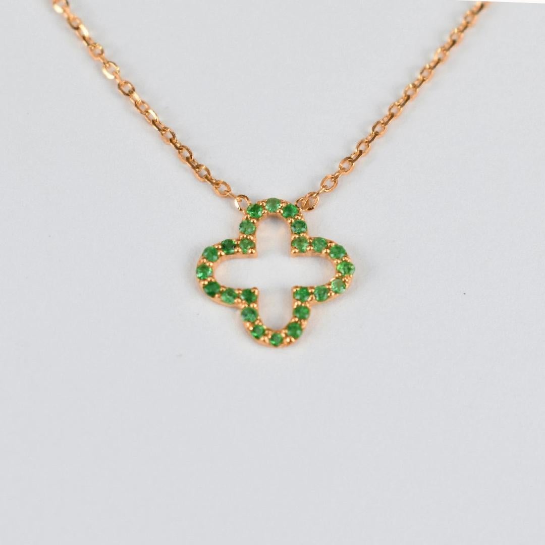 solid gold clover necklace