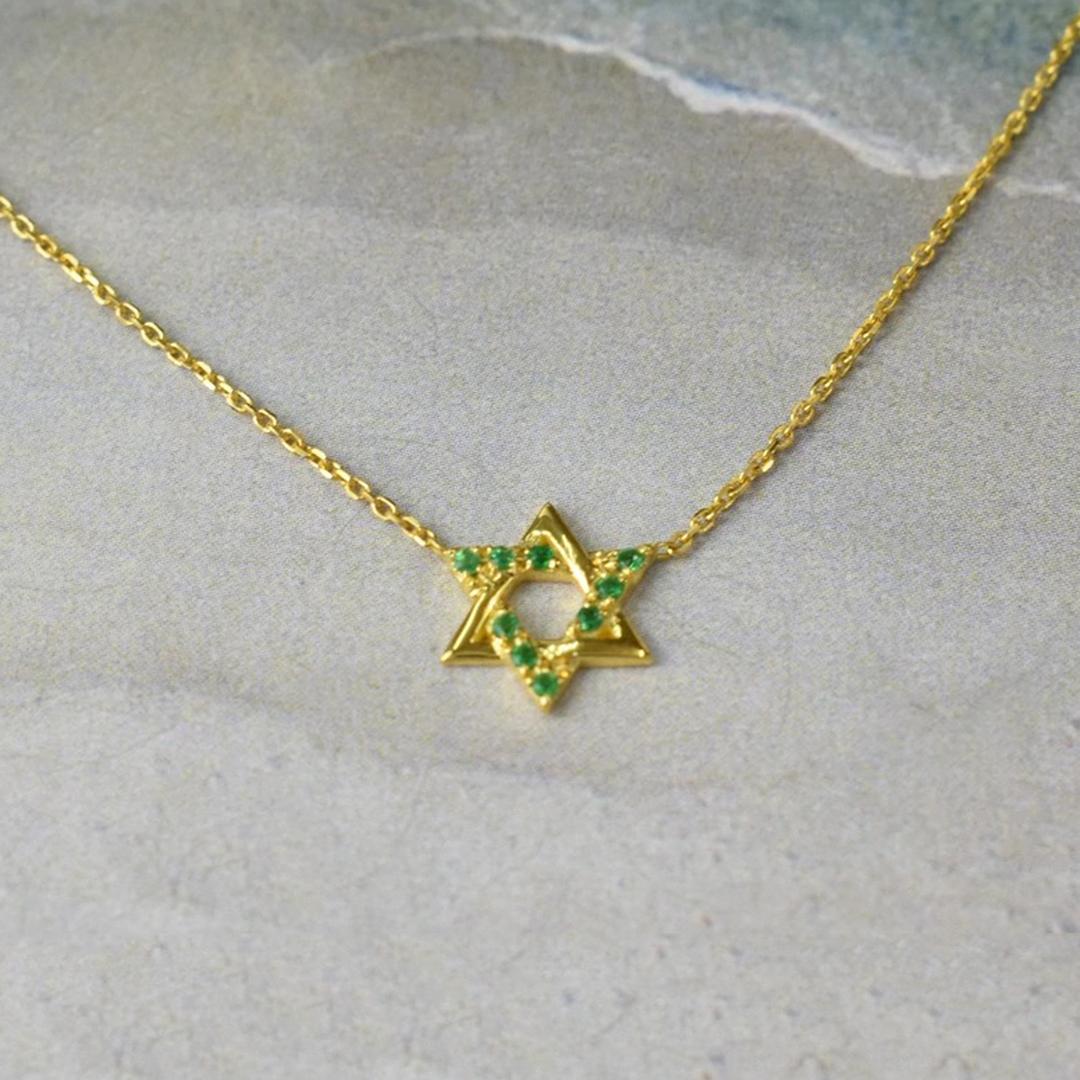 Modern 14k Gold Emerald Star of David Pendant Necklace Minimal Diamond Necklace For Sale