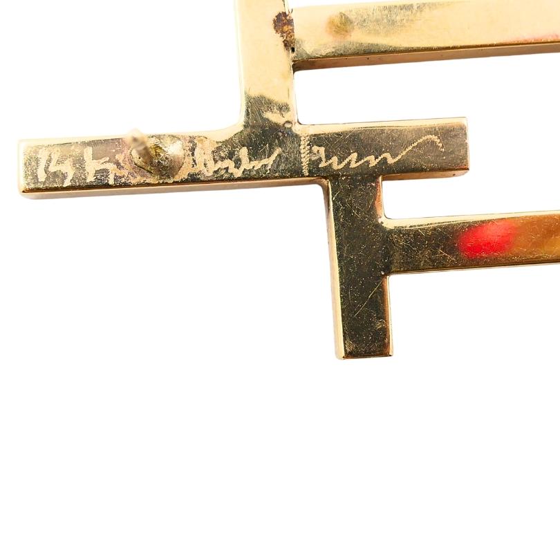Pendientes geométricos de oro de 14k con diseño de marco en venta 4
