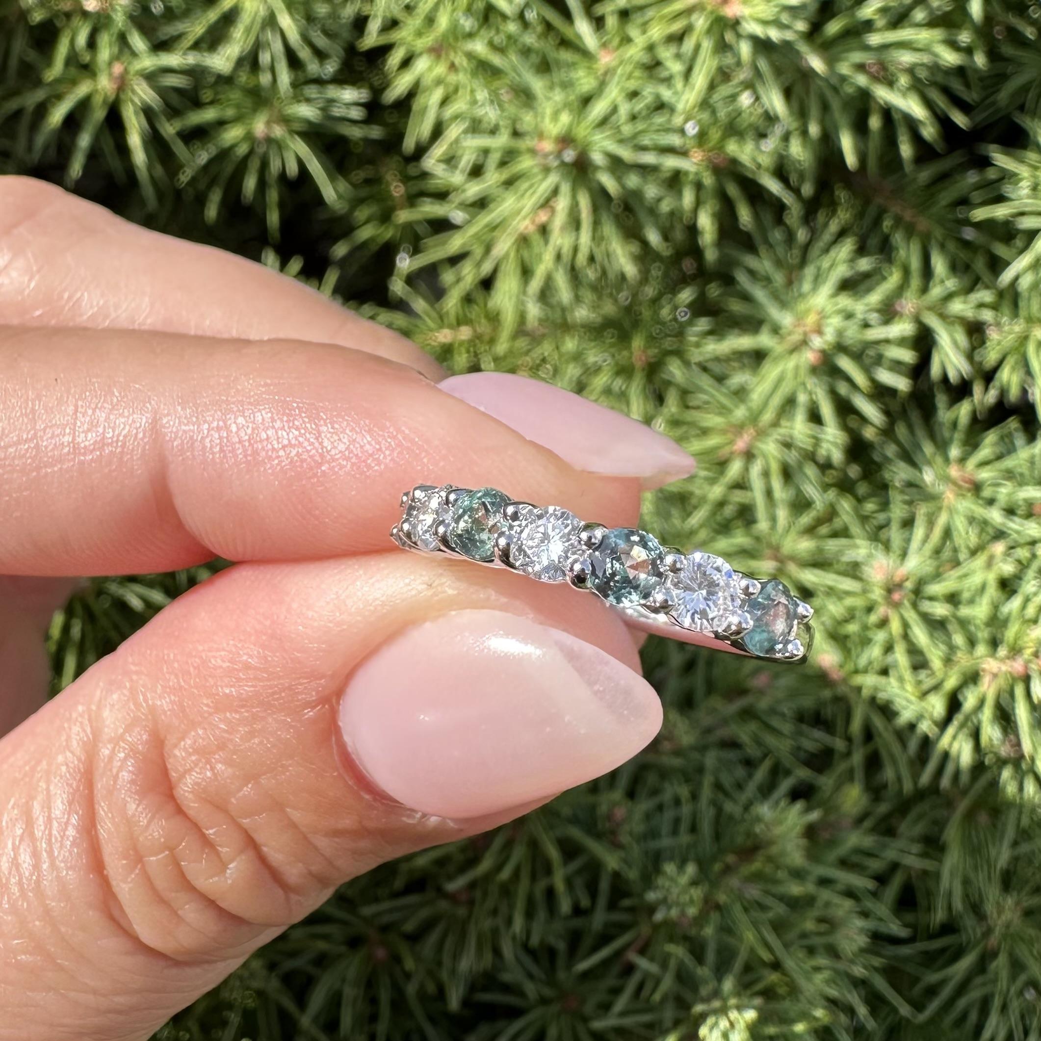Anello a fascia bassa in oro 14k GIA 1,2ct Brasile alternato con diamante alessandrite in vendita 12