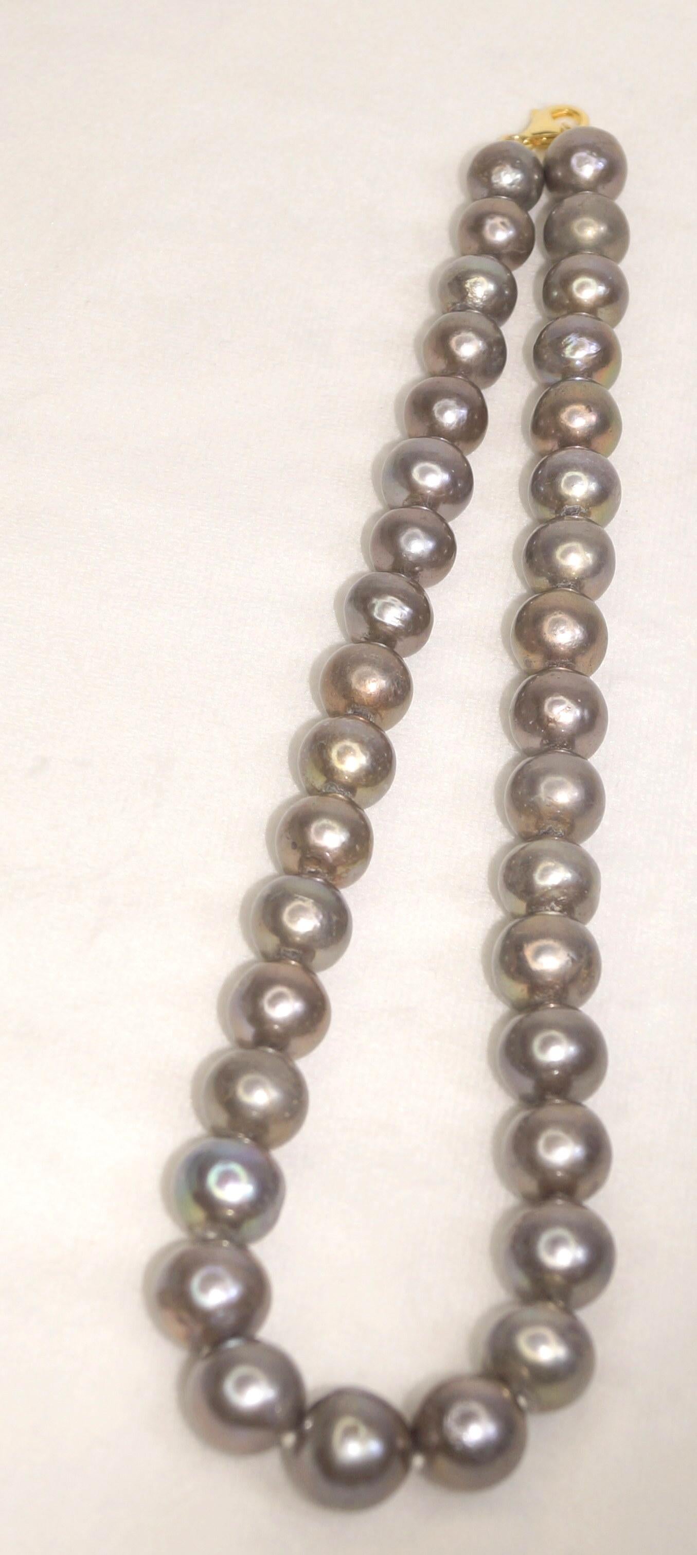 Women's or Men's 14k Gold Grey Pearl necklace 11-14mm Big Rare Natural Tahitian Pearl necklace For Sale