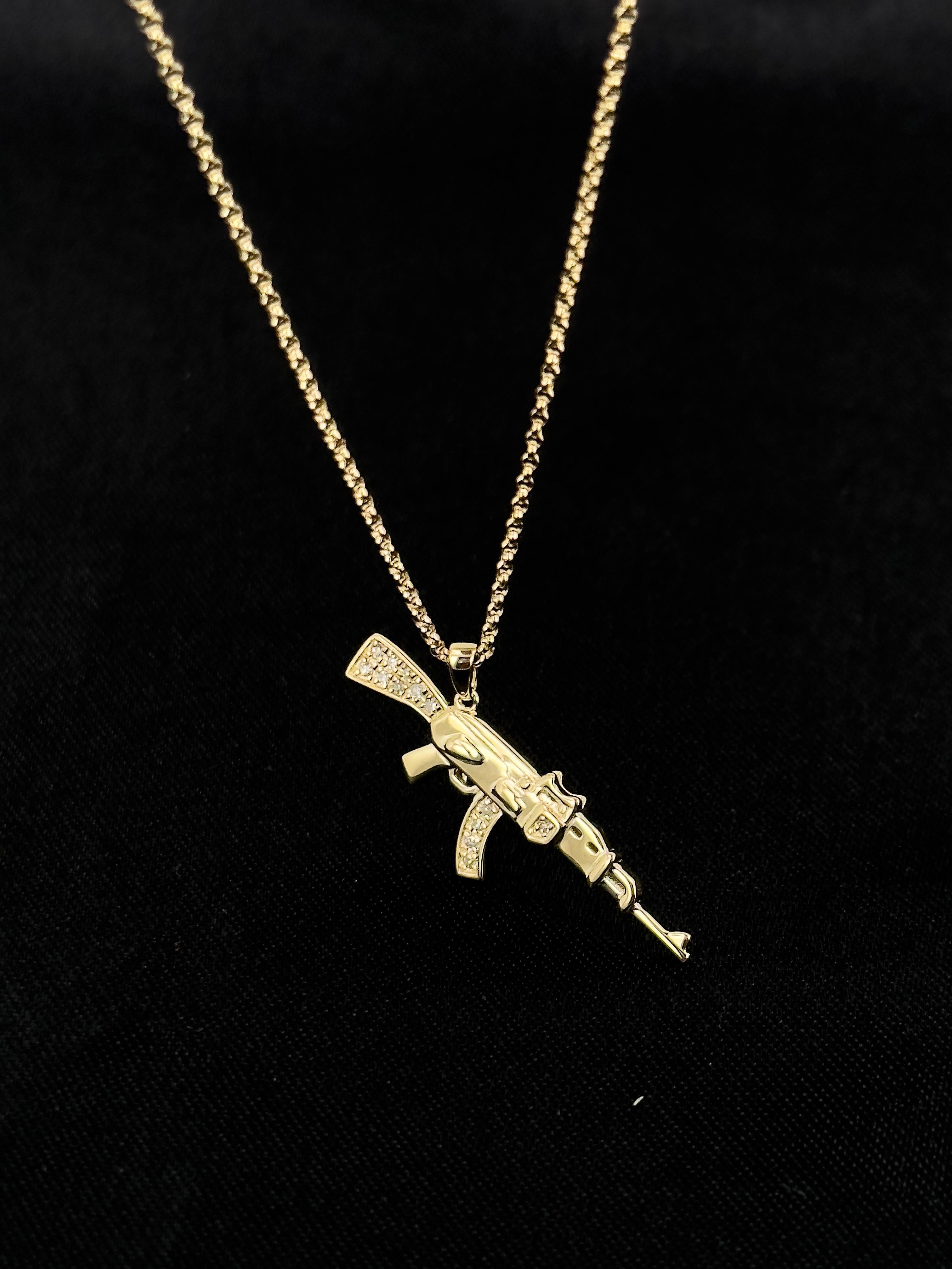 14k Gold Gun Charm Necklace, Diamond Gun Necklace, Charm Necklaces, Solid Gold  In New Condition For Sale In New York, NY