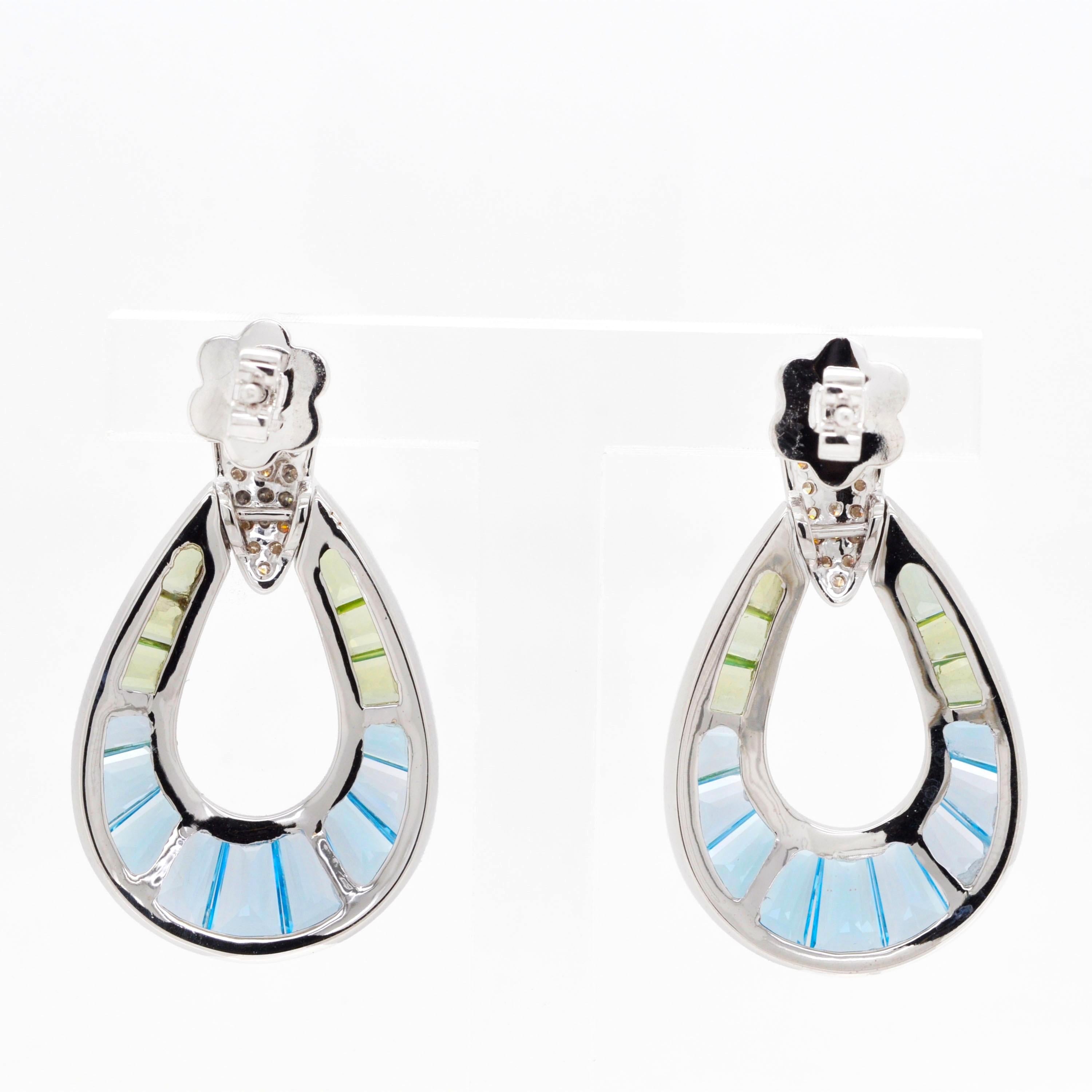 14K Gold Hand-Crafted Taper Baguette Blue Topaz Peridot Diamond Drop Earrings im Angebot 2