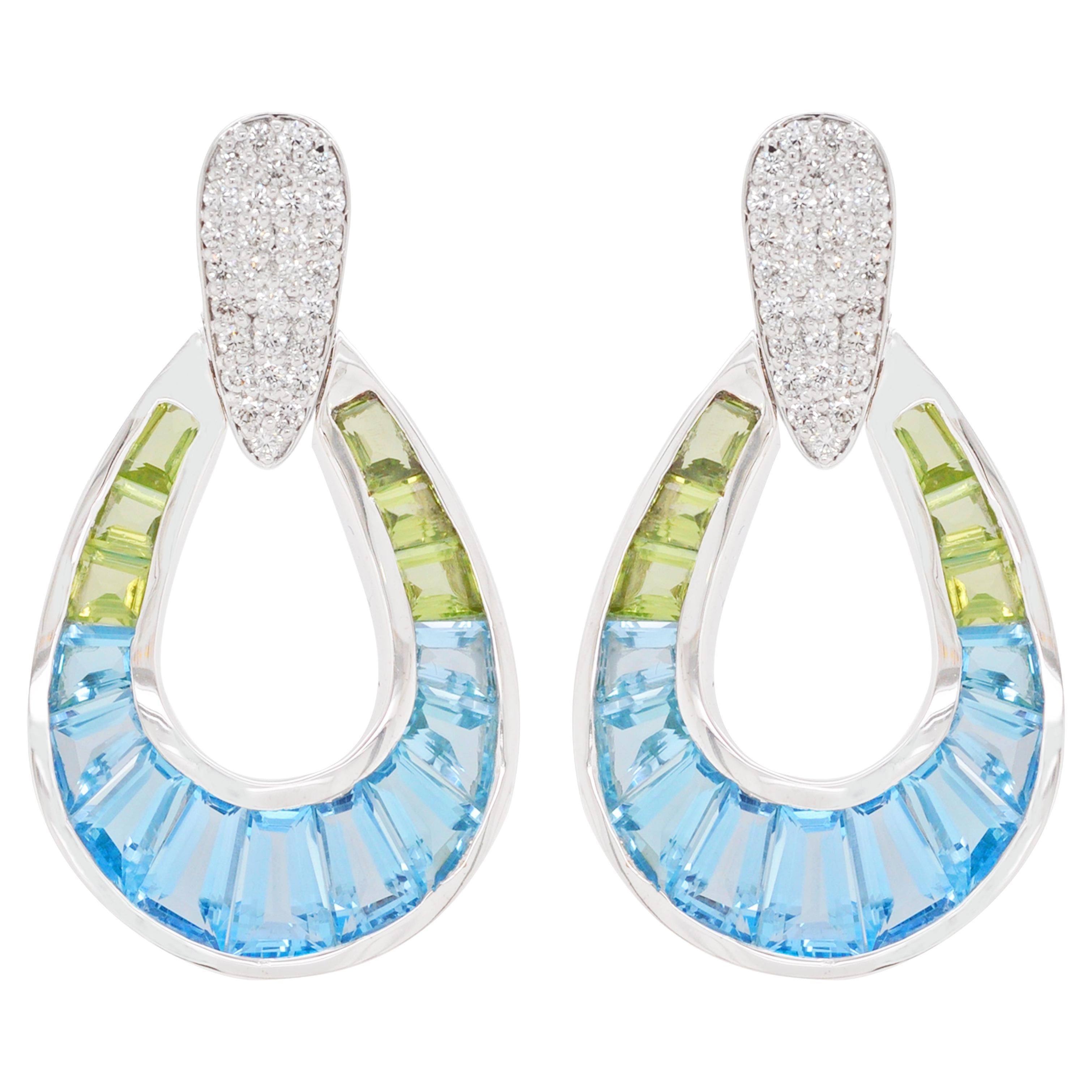 14K Gold Hand-Crafted Taper Baguette Blue Topaz Peridot Diamond Drop Earrings im Angebot
