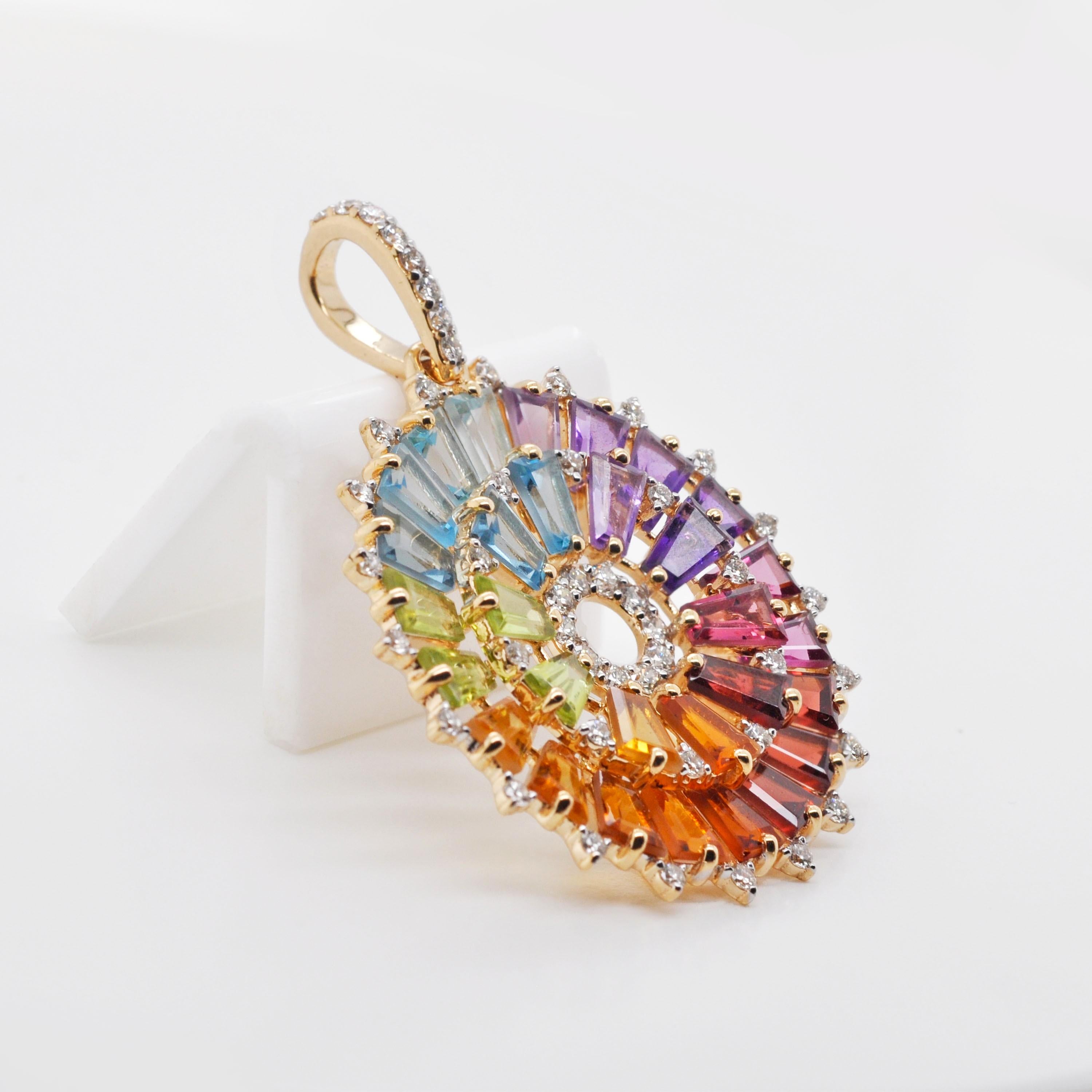 Baguette rastremato 14K Gold Handcrafted Tapered Baguette Rainbow Gemstones Diamond Pendant Necklace in vendita