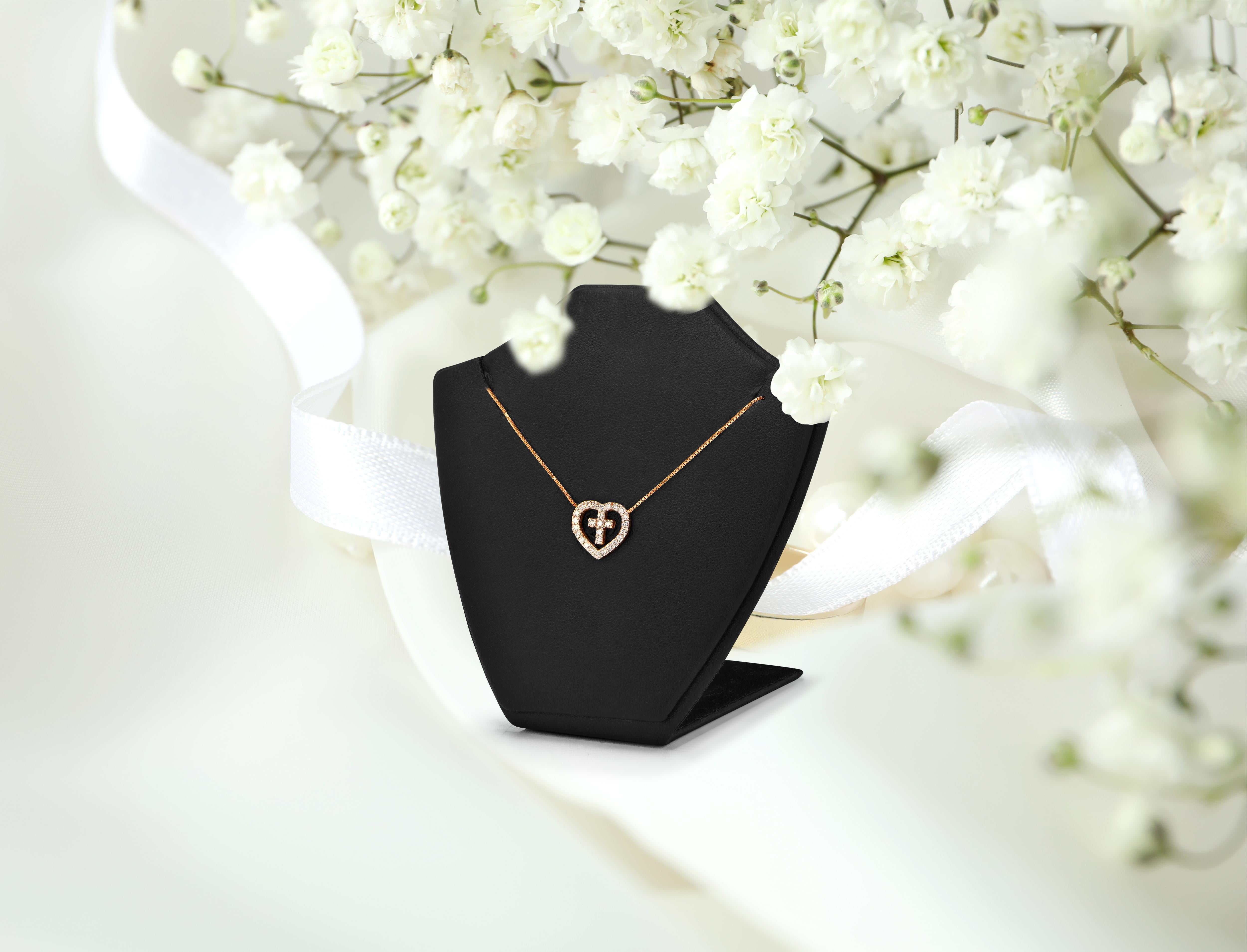 Women's or Men's 14k Gold Heart Cross Diamond Necklace Valentine Jewelry For Sale