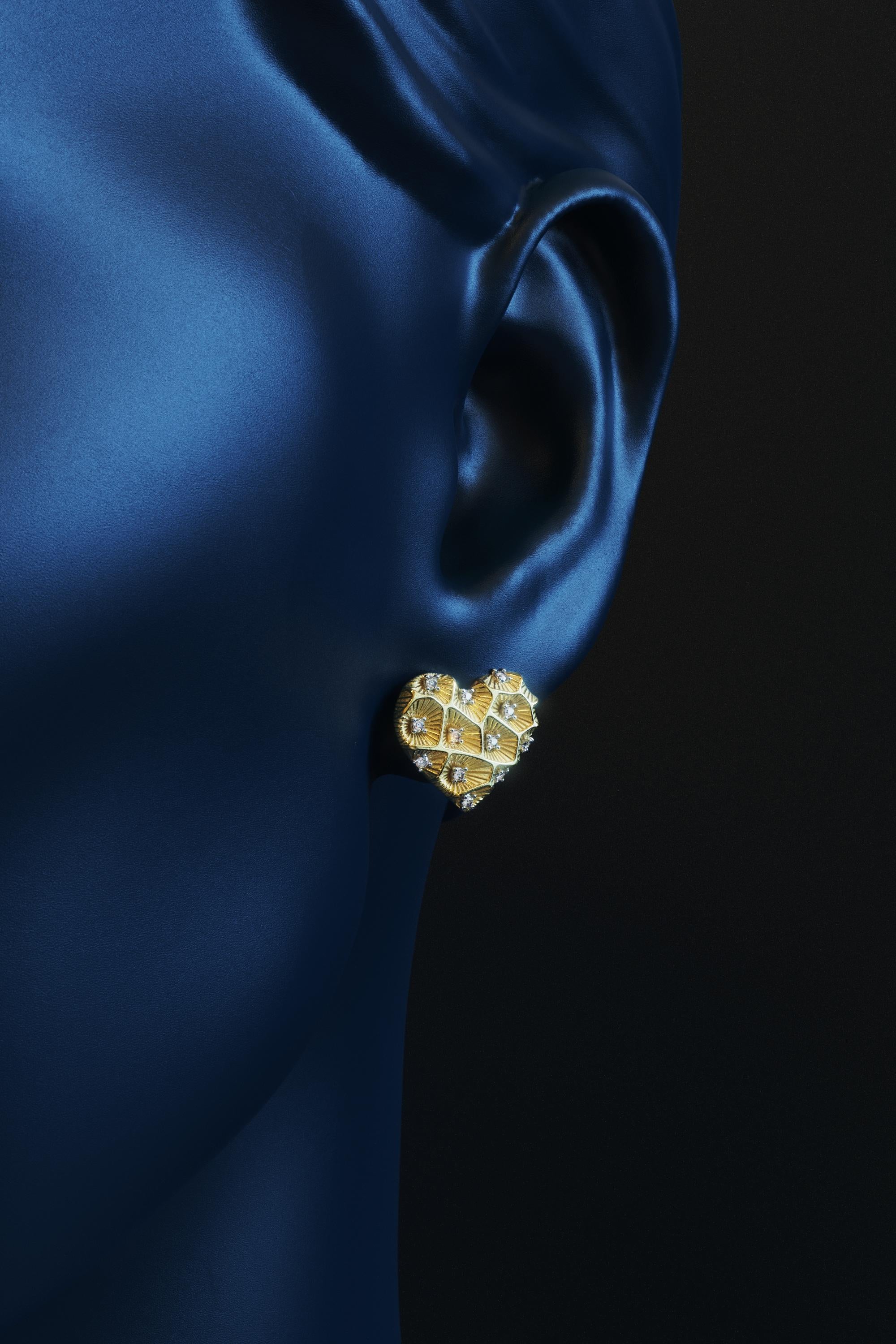 Brilliant Cut 14k Gold Heart Diamond Stud Earrings With Coral Texture - Italian Jewelry For Sale