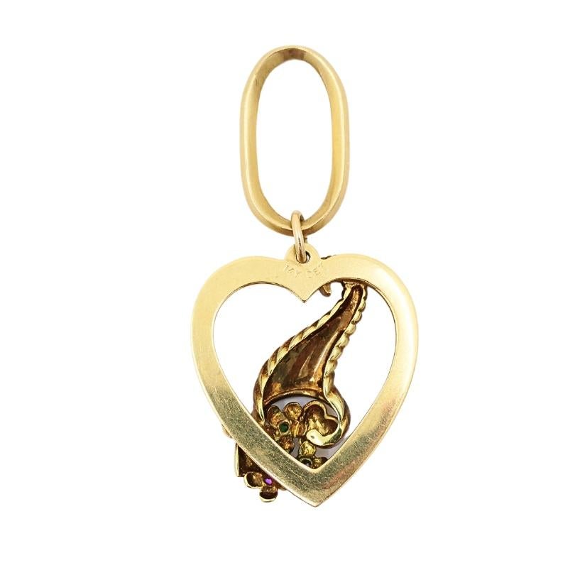 Ciondolo a forma di cuore in oro 14k con disegno di cornucopia in vendita 3