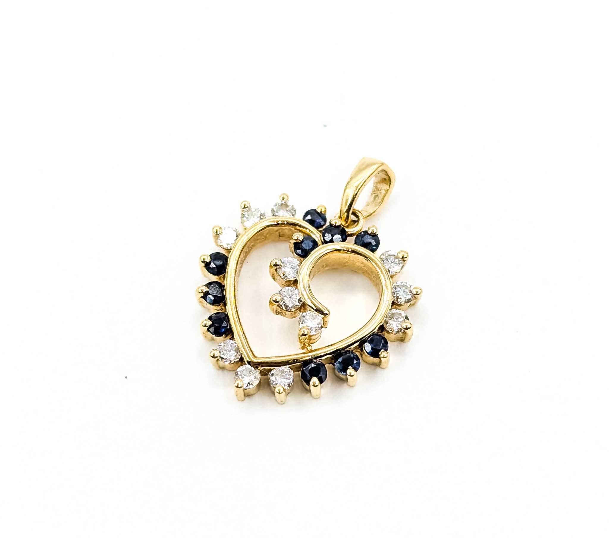 14k Gold Herz-Anhänger mit .12ctw Diamanten & .12ctw blauen Saphiren (Zeitgenössisch) im Angebot