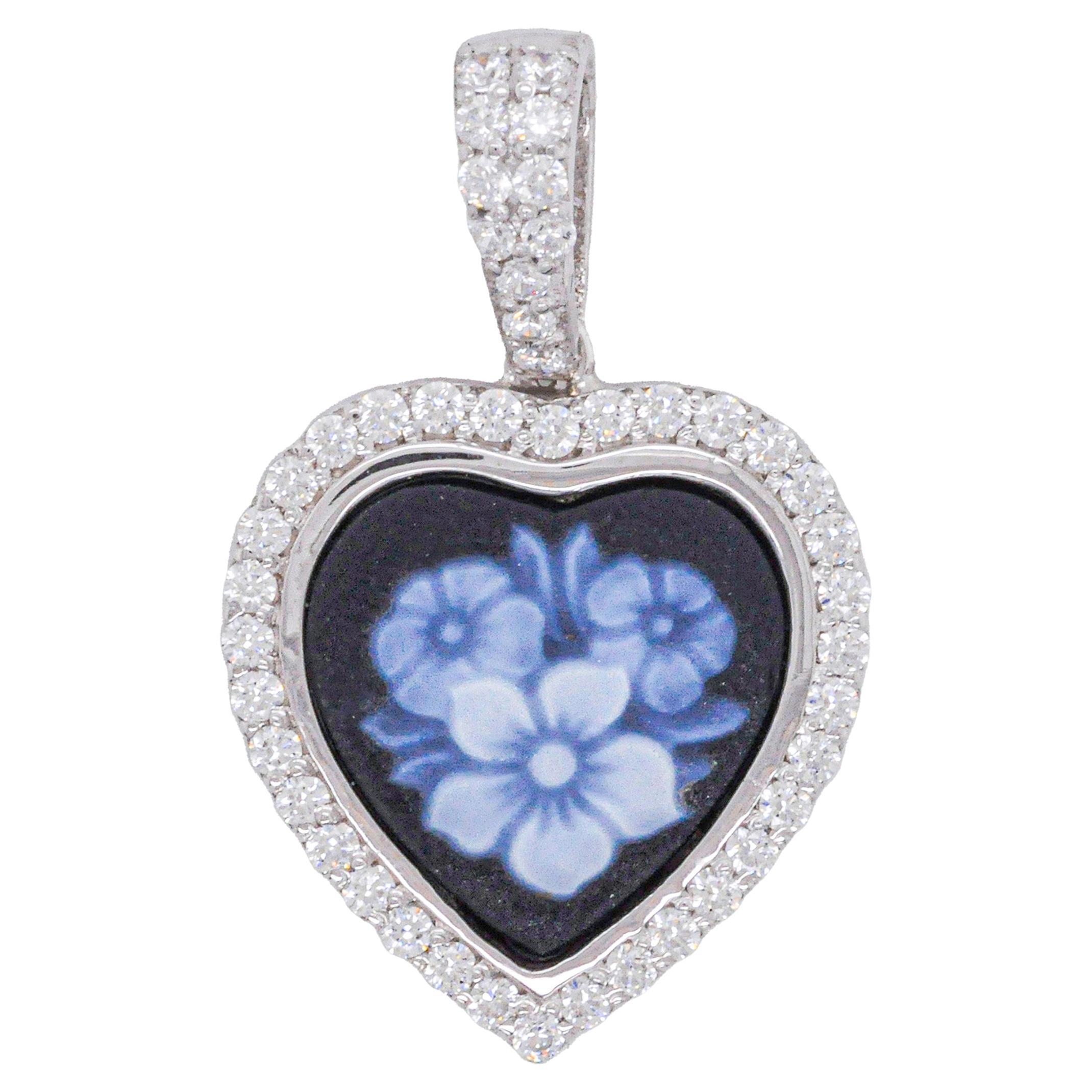 14K Gold Heart shaped Flower Agate Cameo Diamonds Pendant Necklace