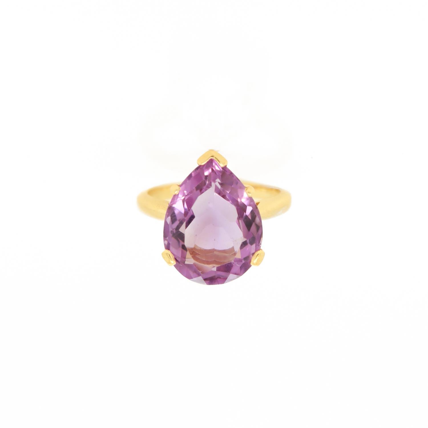 Women's 14k Gold & High Set Pear Cut Amethyst Cocktail Ring For Sale