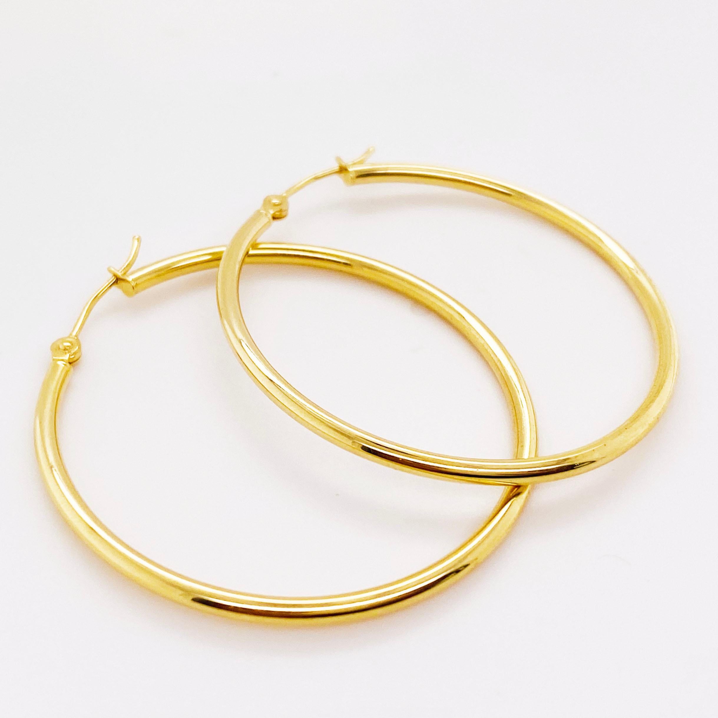 Modern 14 Karat Gold Hoop Earrings