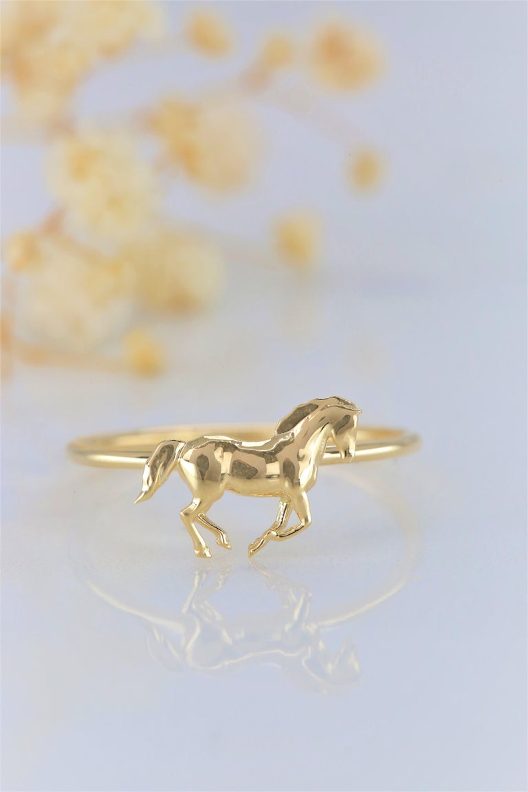 For Sale:  14K Gold Horse Ring, Pinky Horse Ring, 14K Gold Horse Animal Ring 4