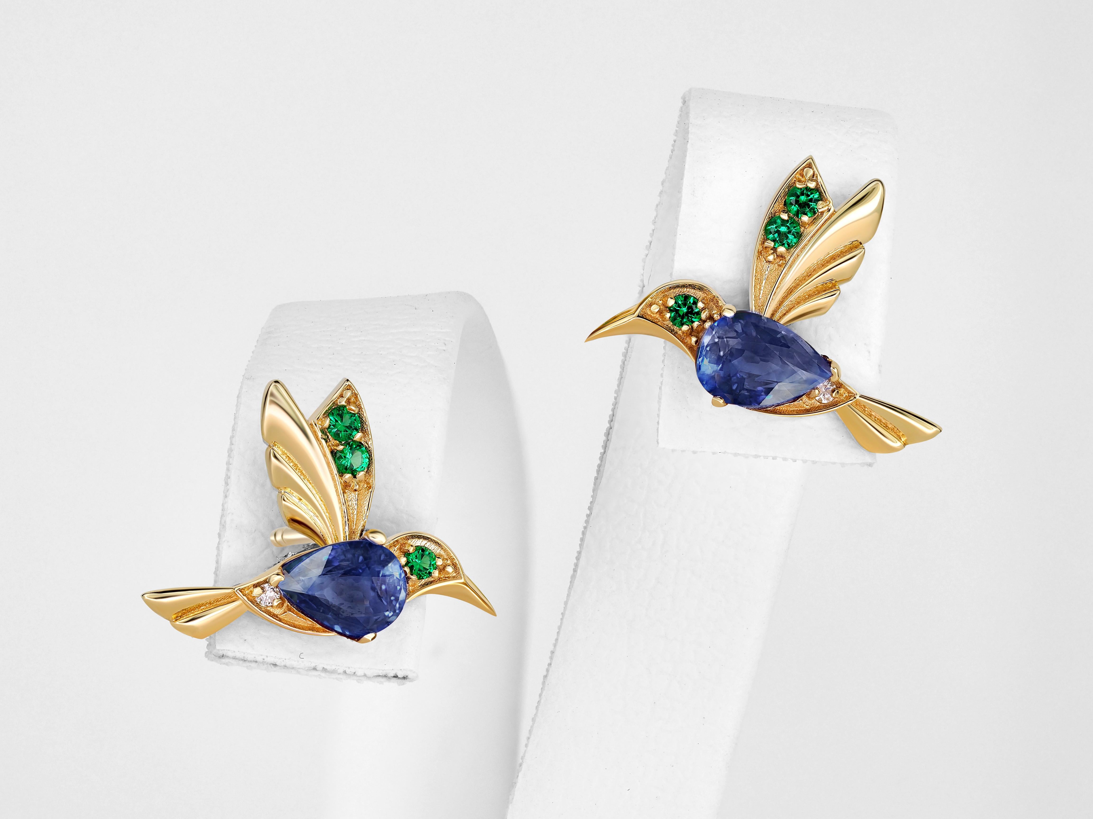 Modern 14k Gold Hummingbird Earings Studs with Sapphires.  For Sale