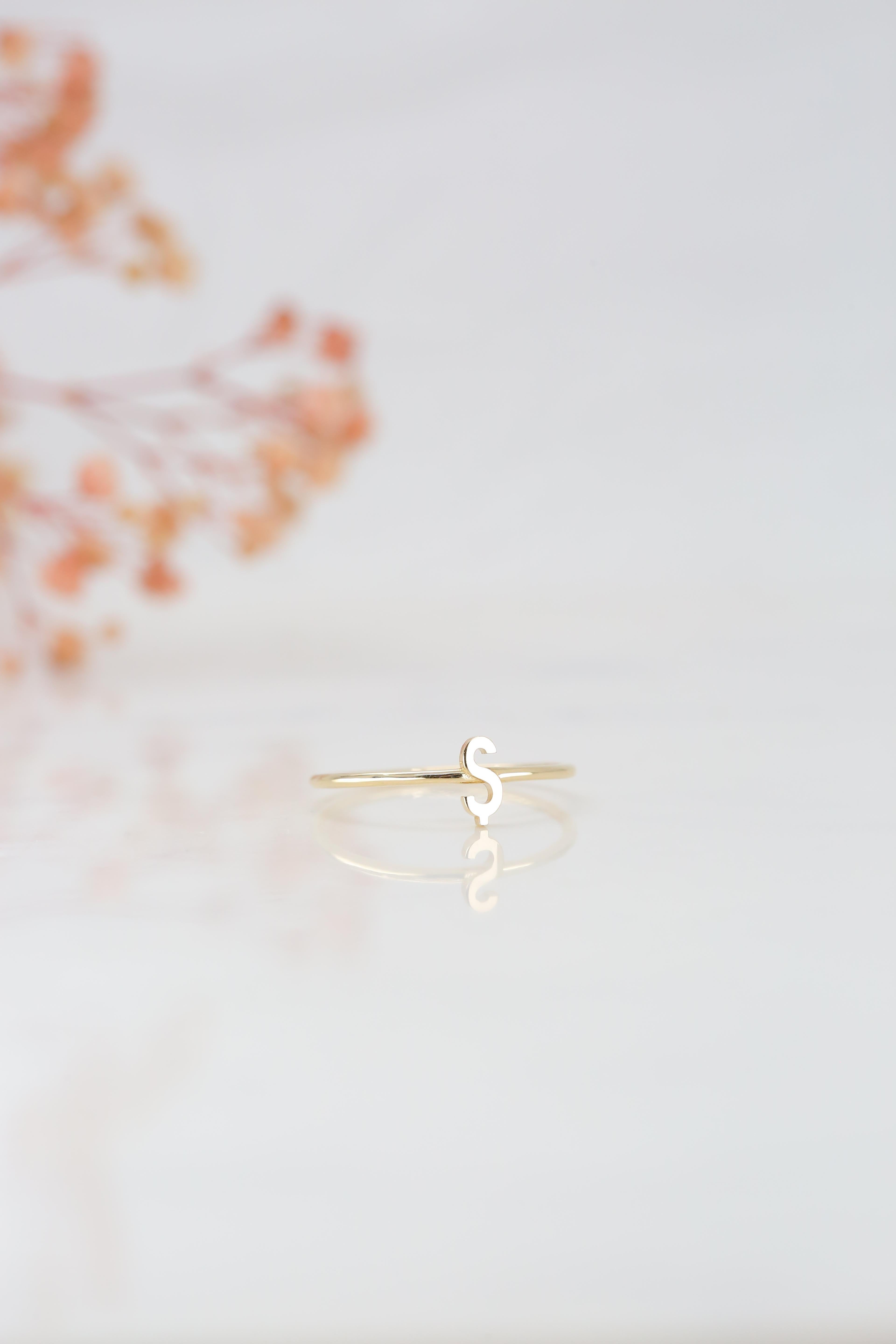 For Sale:  14K Gold Initial Ş Letter Ring, Personalized Initial Letter Ring 7
