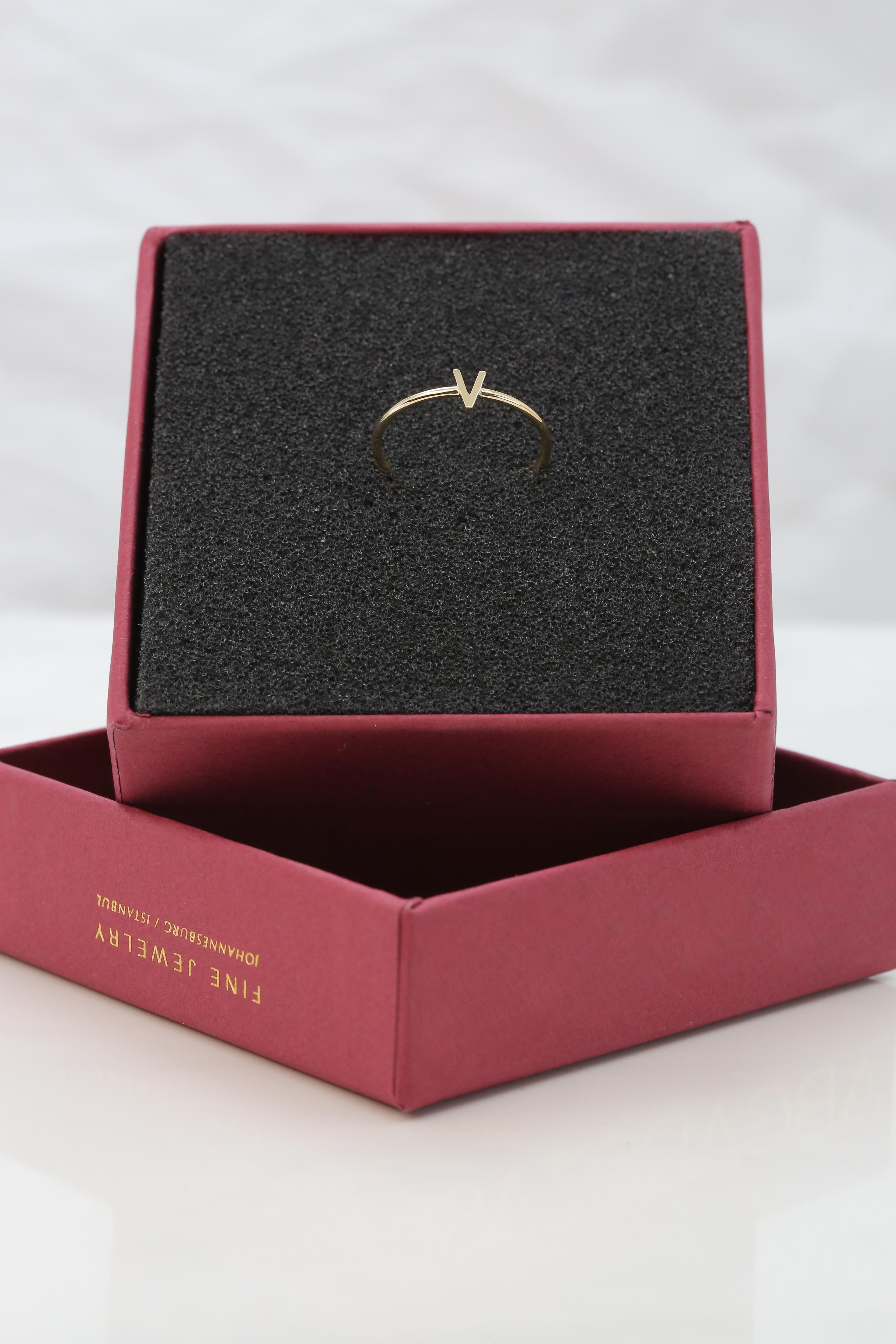 14K Gold Initial V Letter Ring, Personalized Initial Letter Ring 6