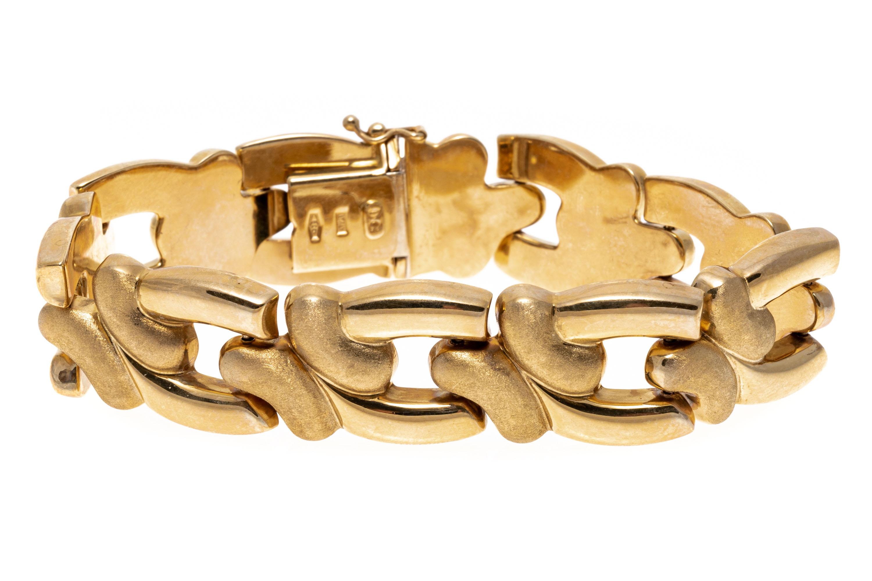 Bracelet à maillons en forme de tourbillon en or jaune 14 carats brossé et poli Bon état - En vente à Southport, CT