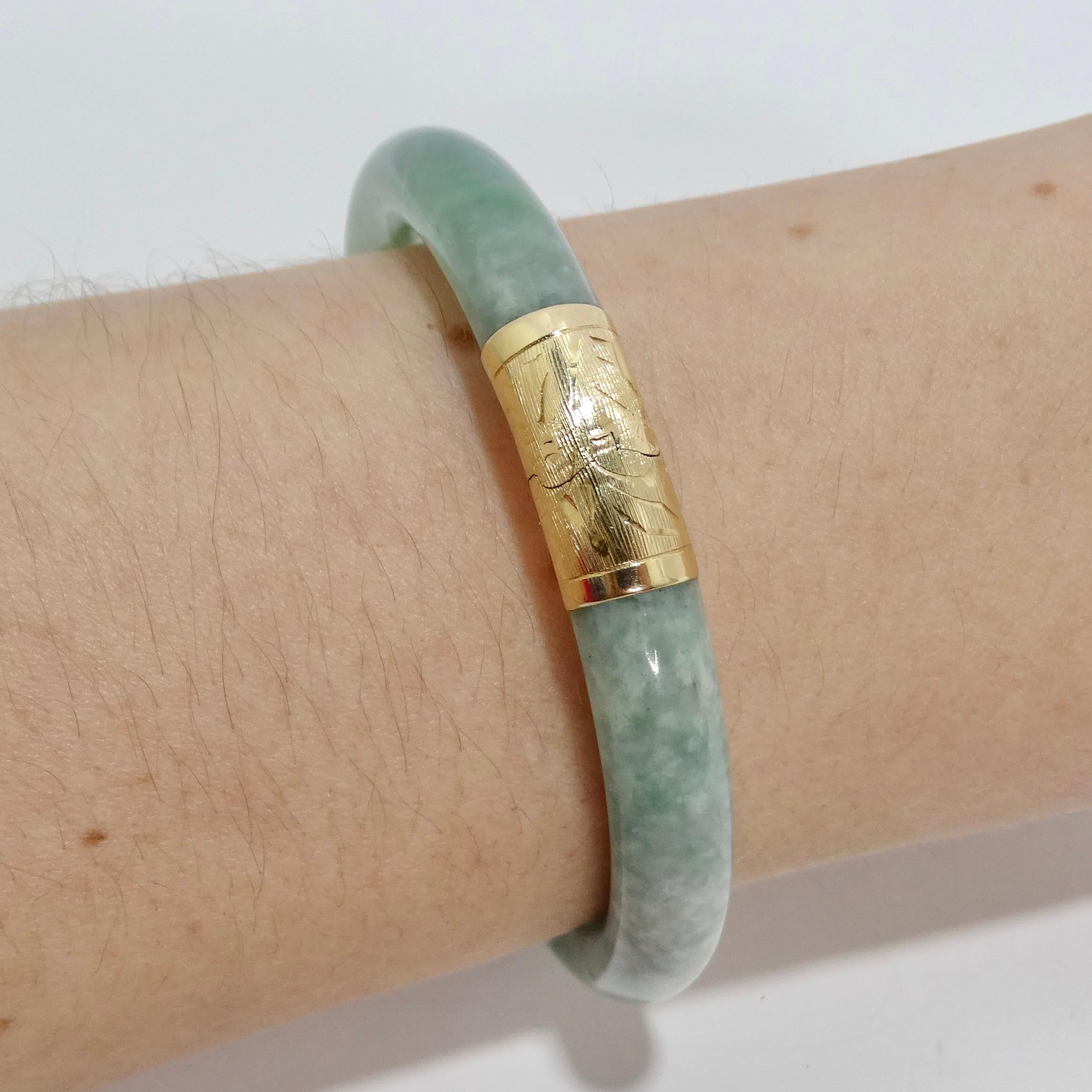 14K Gold Jade Jadeite Hinged Bangle Bracelet For Sale 7