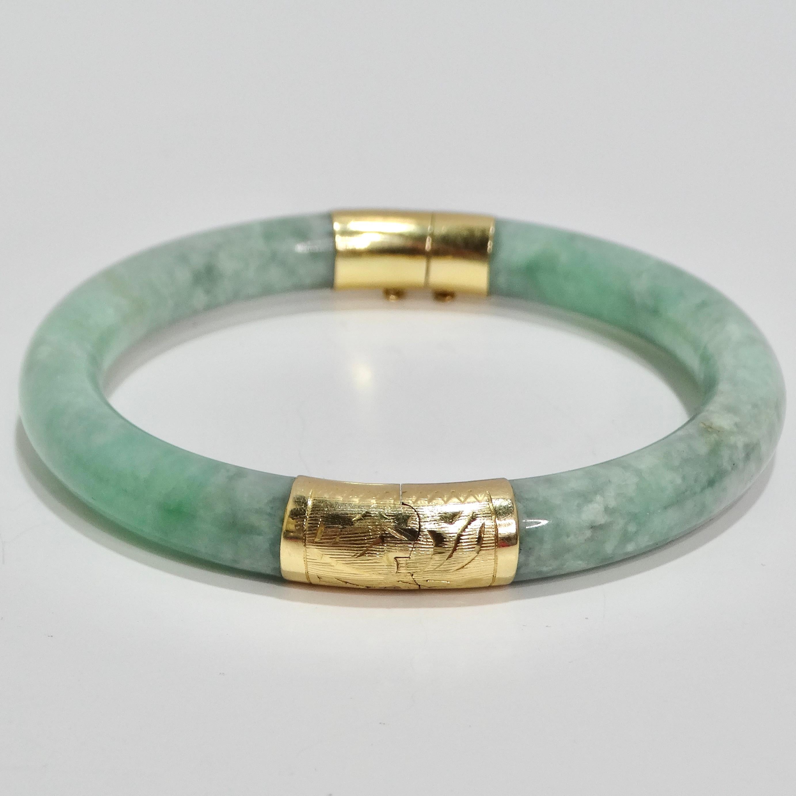 14K Gold Jade Jadeite Hinged Bangle Bracelet For Sale 1