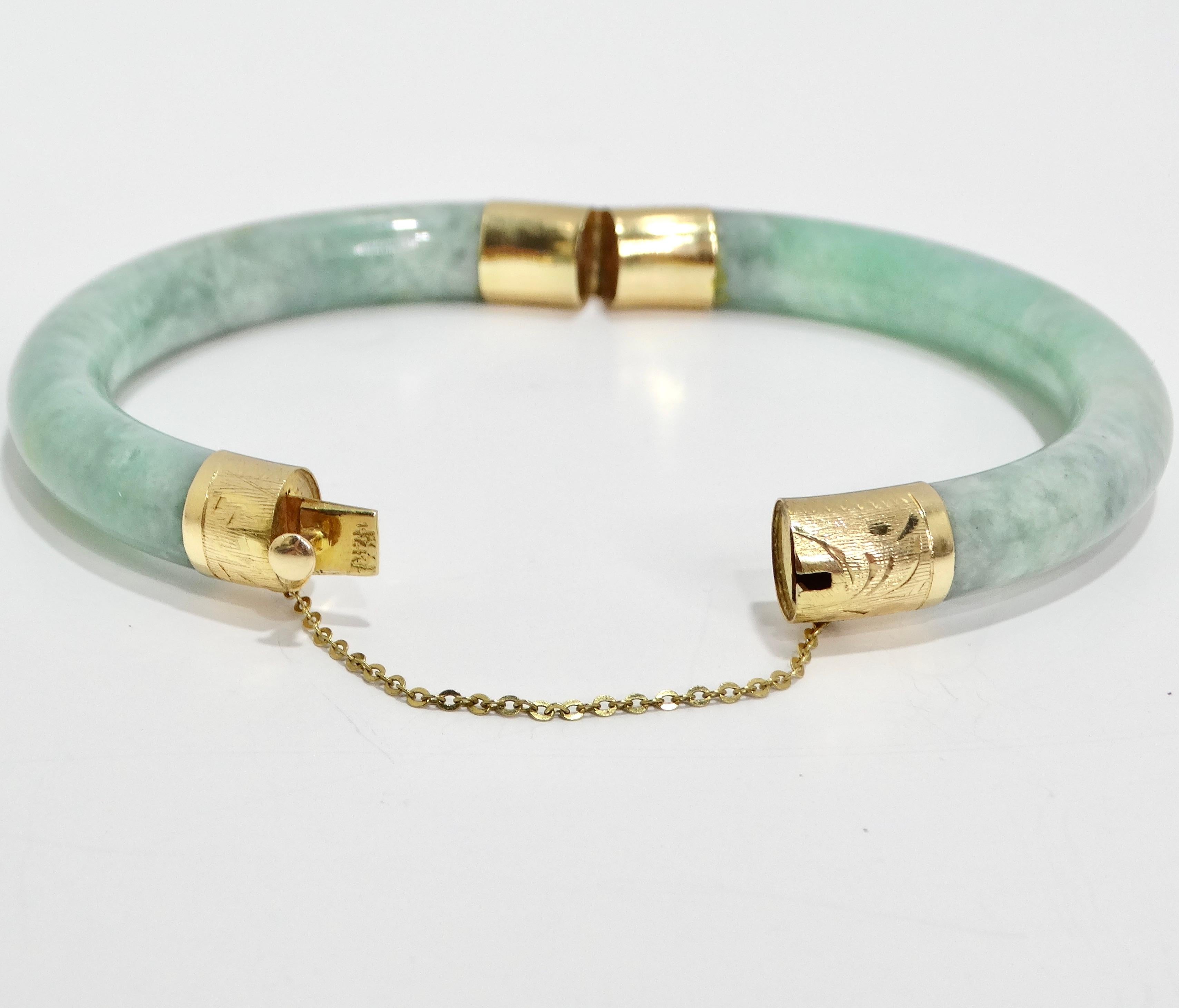 14K Gold Jade Jadeite Hinged Bangle Bracelet For Sale 4