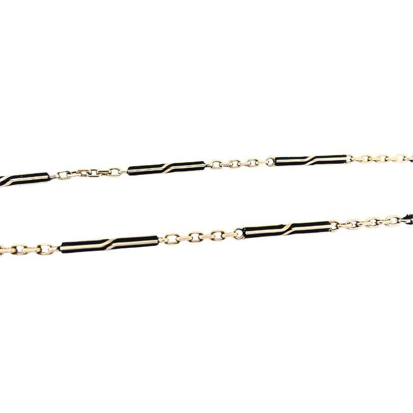 Collier pendentif clé en or 14k perles et émail noir en vente 3