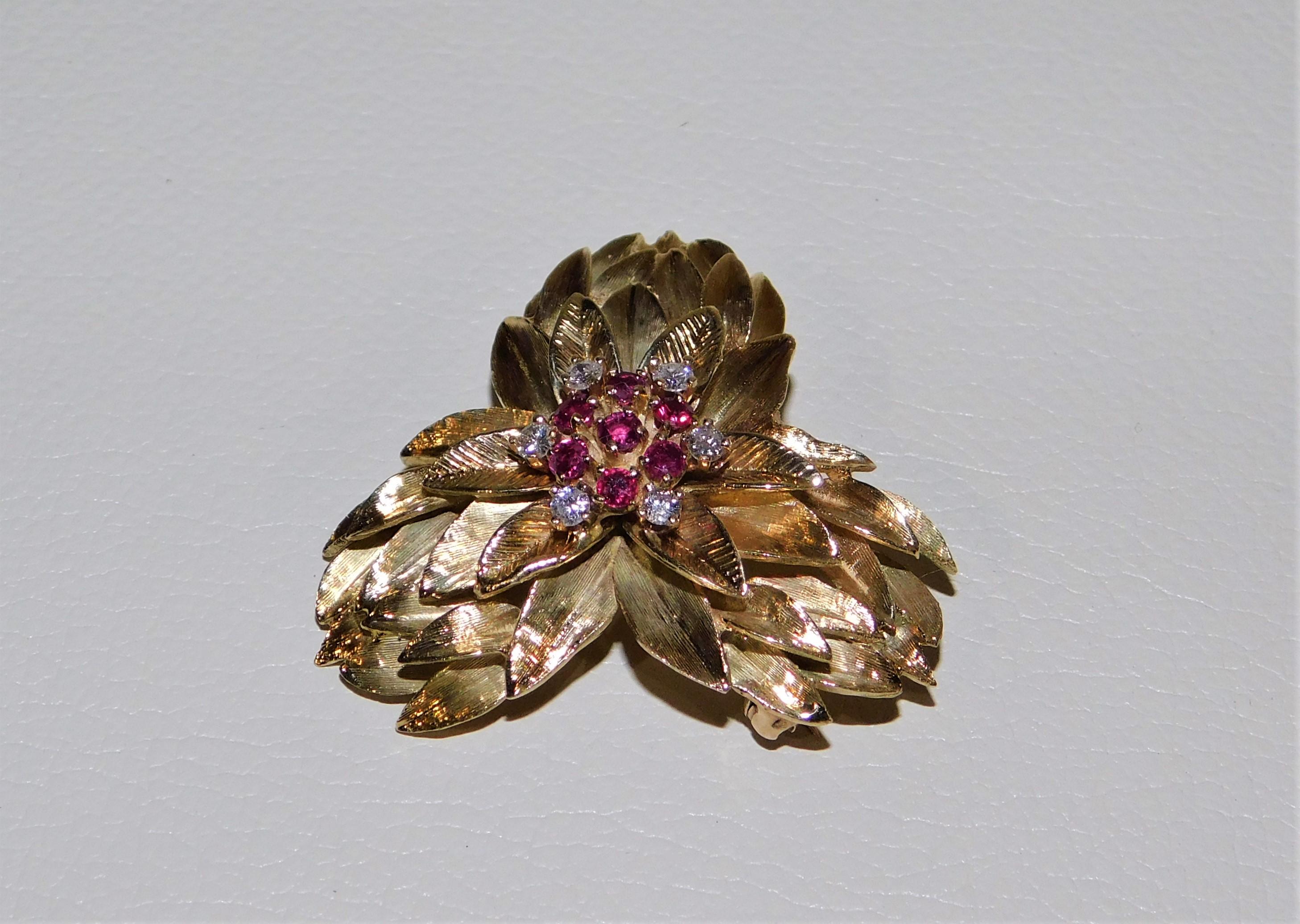 14K Gold Lady's Floral Design Brooch/Pendant with Cut 7 Rubies and 6 Diamonds For Sale 1