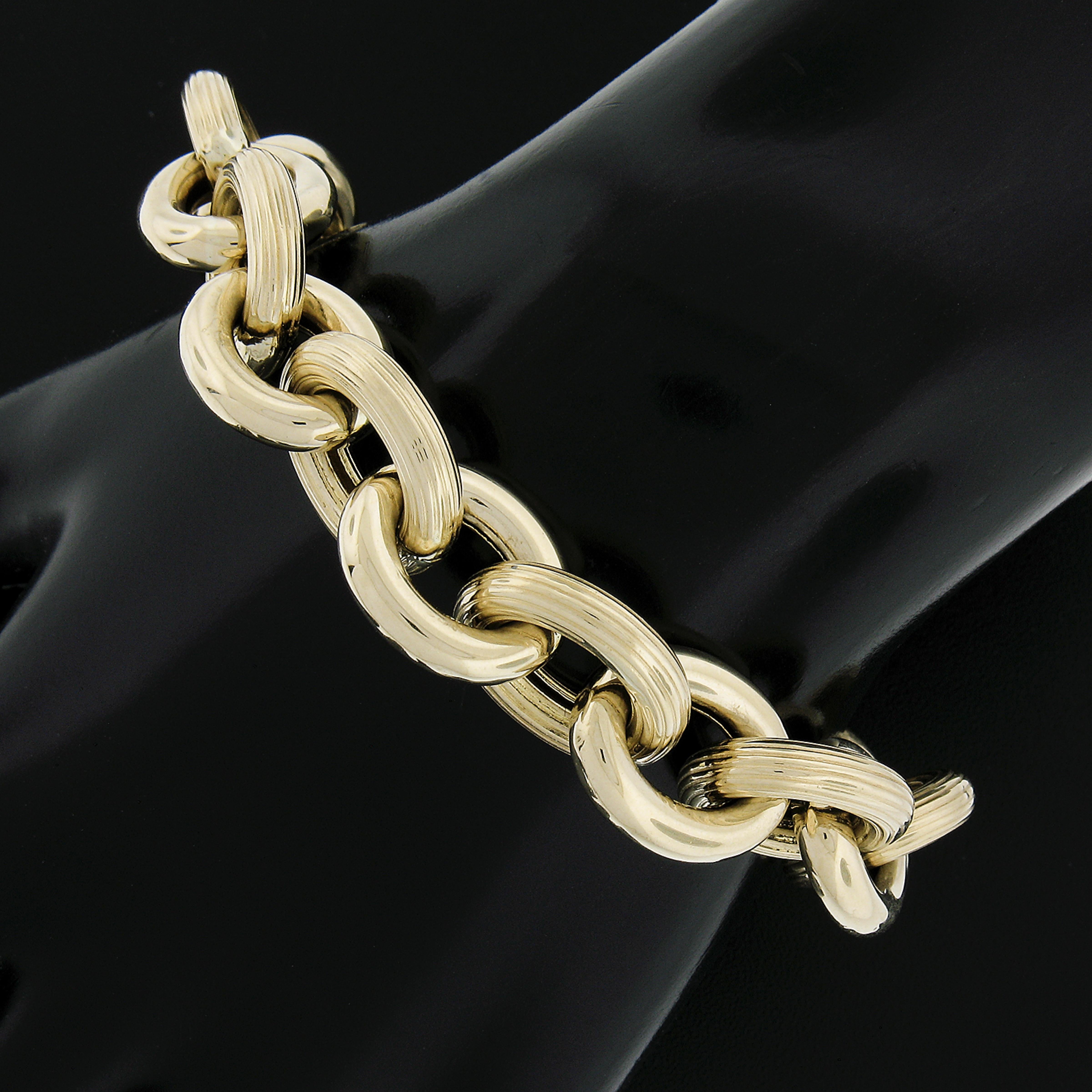 Women's 14k Gold Large Textured Polished Puffed Design Open Link Toggle Clasp Bracelet For Sale