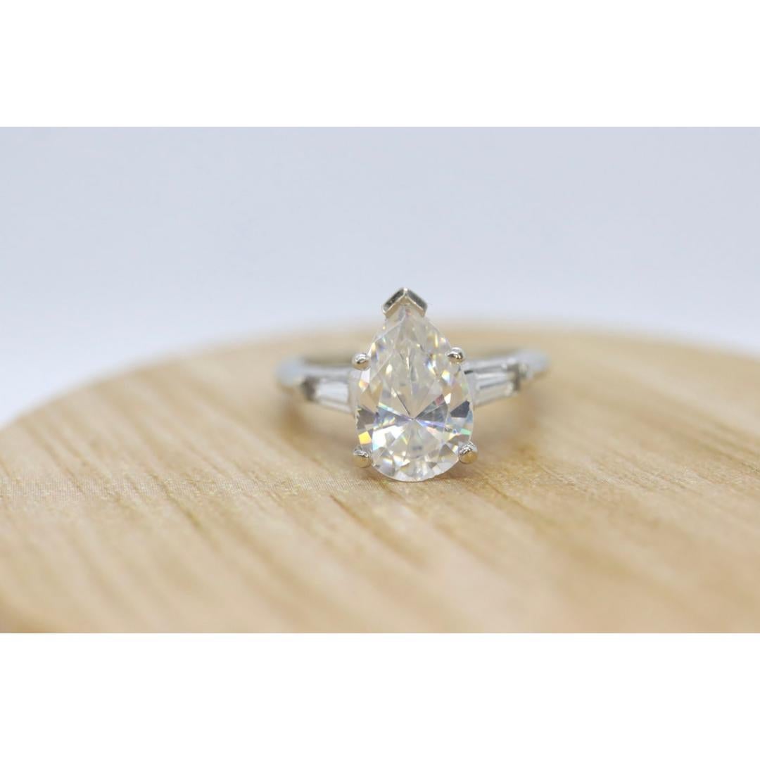 14k Gold LARGE White Topaz Pear cut engagement ring. Baguette and Pear cut solit 1
