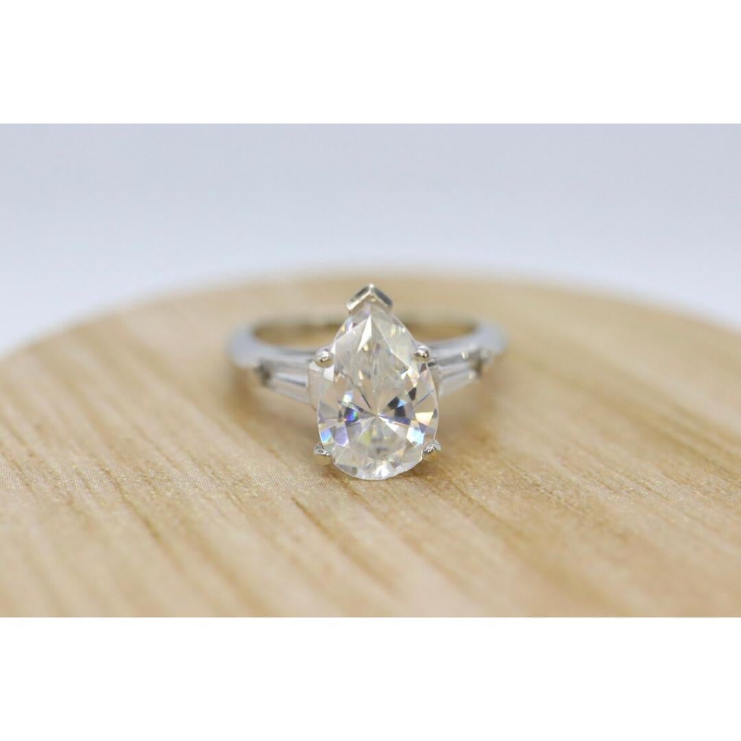 14k Gold LARGE White Topaz Pear cut engagement ring. Baguette and Pear cut solit 2