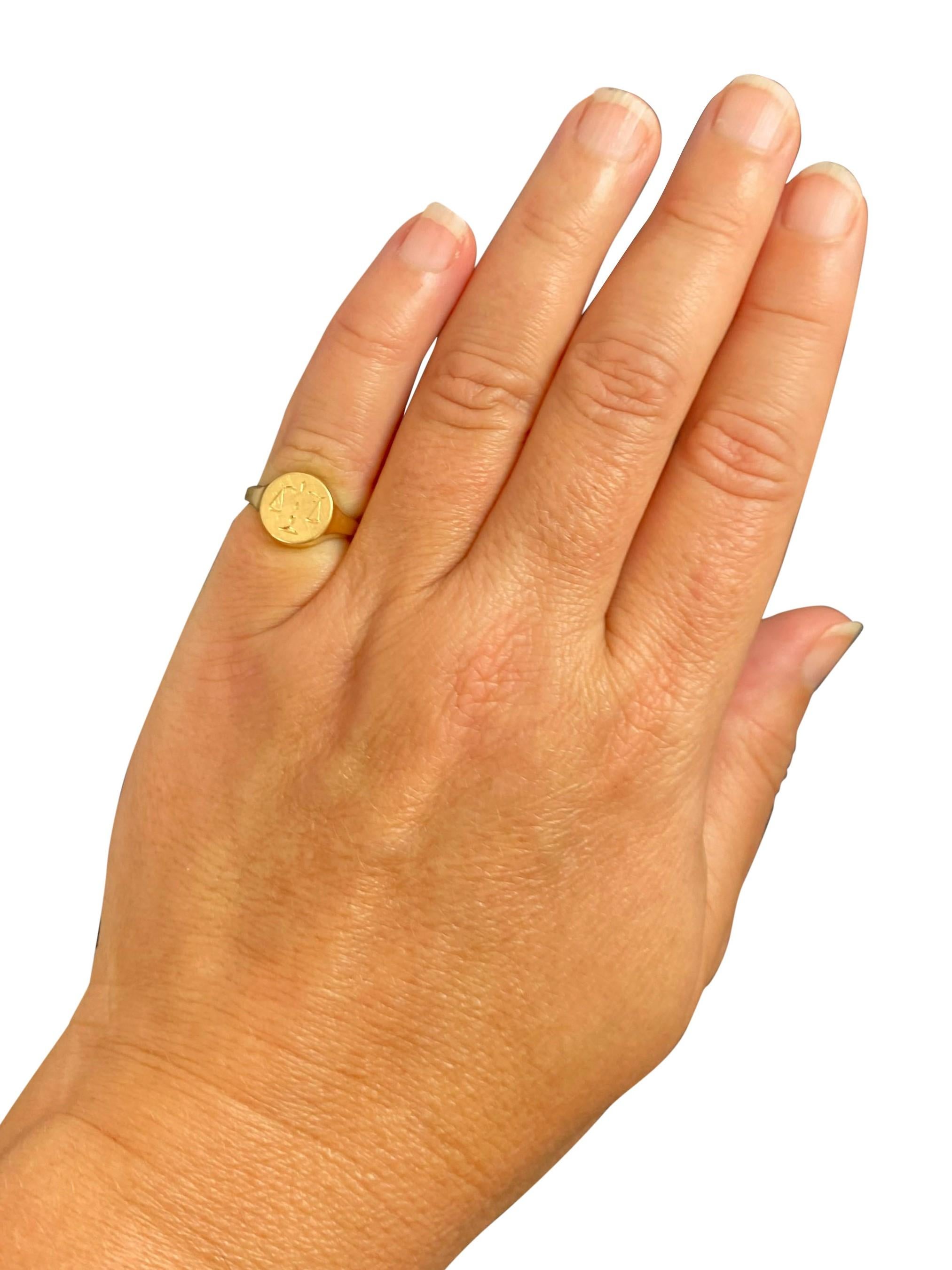 Modern 14k Gold Libra Zodiac Justice Scales Lawyer Vintage Engraved Pinky Signet Ring