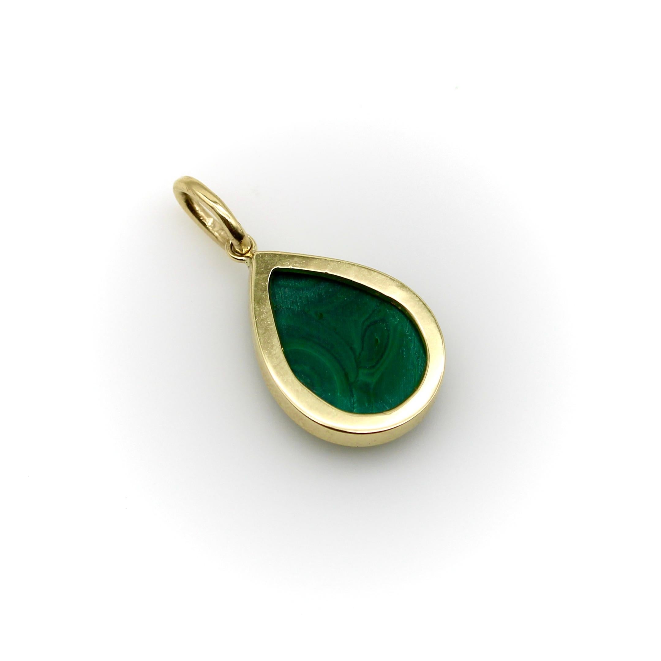 Women's or Men's 14K Gold Malachite Pear-Shaped Pendant  For Sale